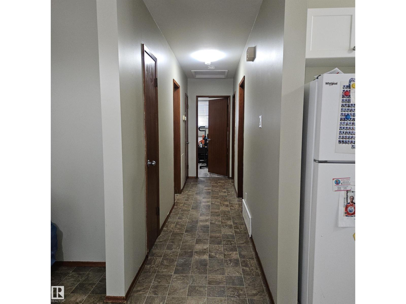 8317 69 Av Nw, Edmonton, Alberta  T6C 0A1 - Photo 8 - E4479406