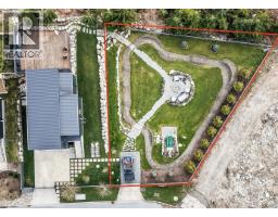 2934 HUCKLEBERRY DRIVE, Squamish, British Columbia