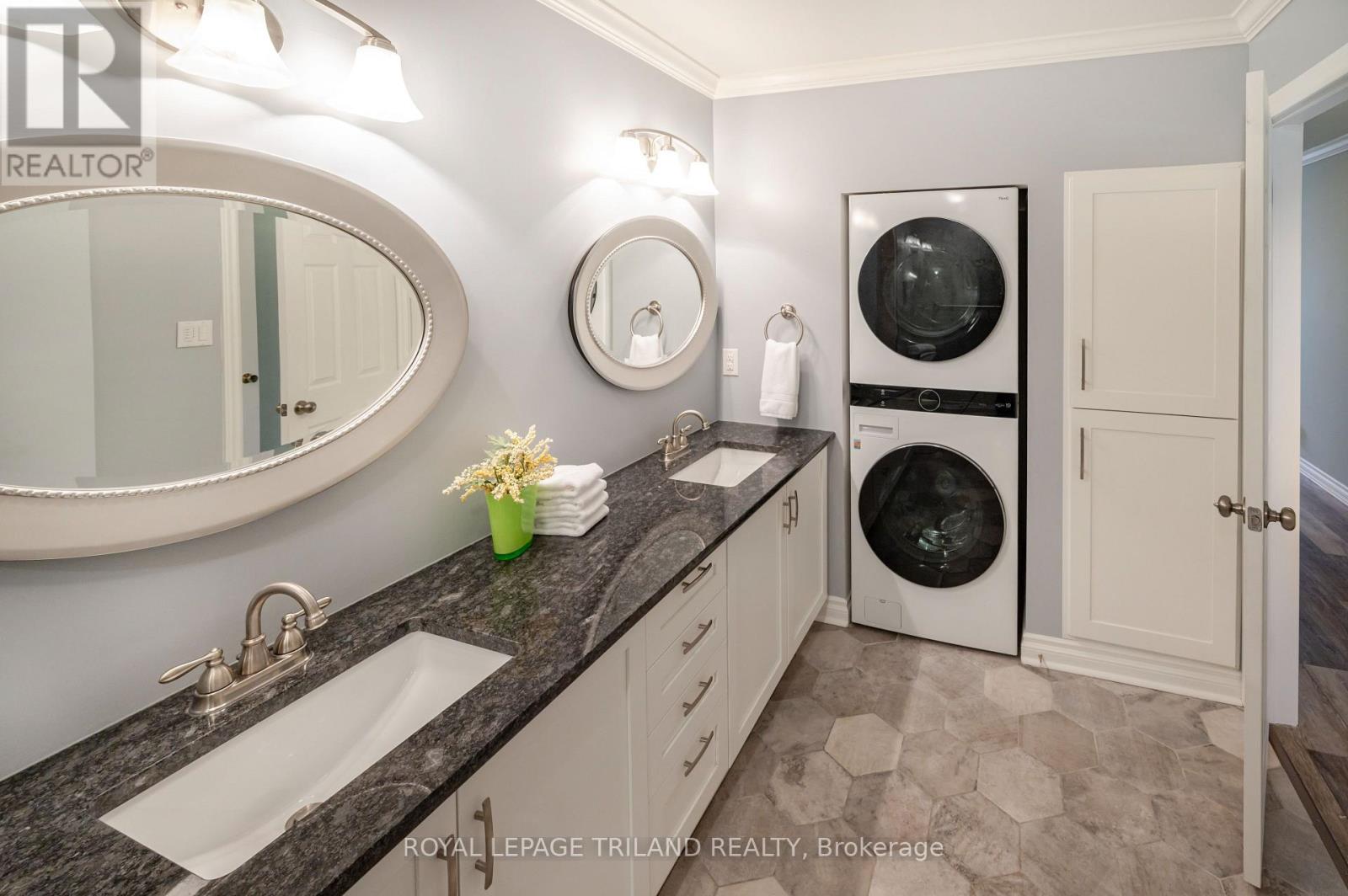 1 - 70 Glenroy Road, London South, Ontario  N5Z 4W9 - Photo 27 - X12941976