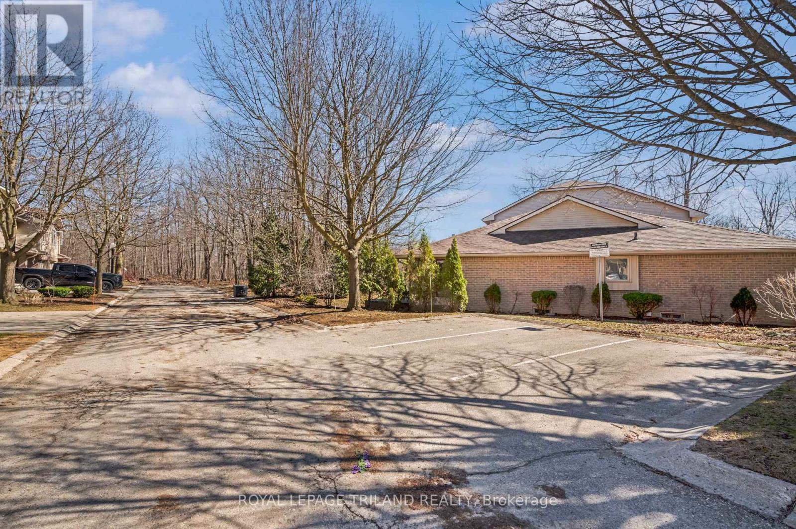 1 - 70 Glenroy Road, London South, Ontario  N5Z 4W9 - Photo 42 - X12941976