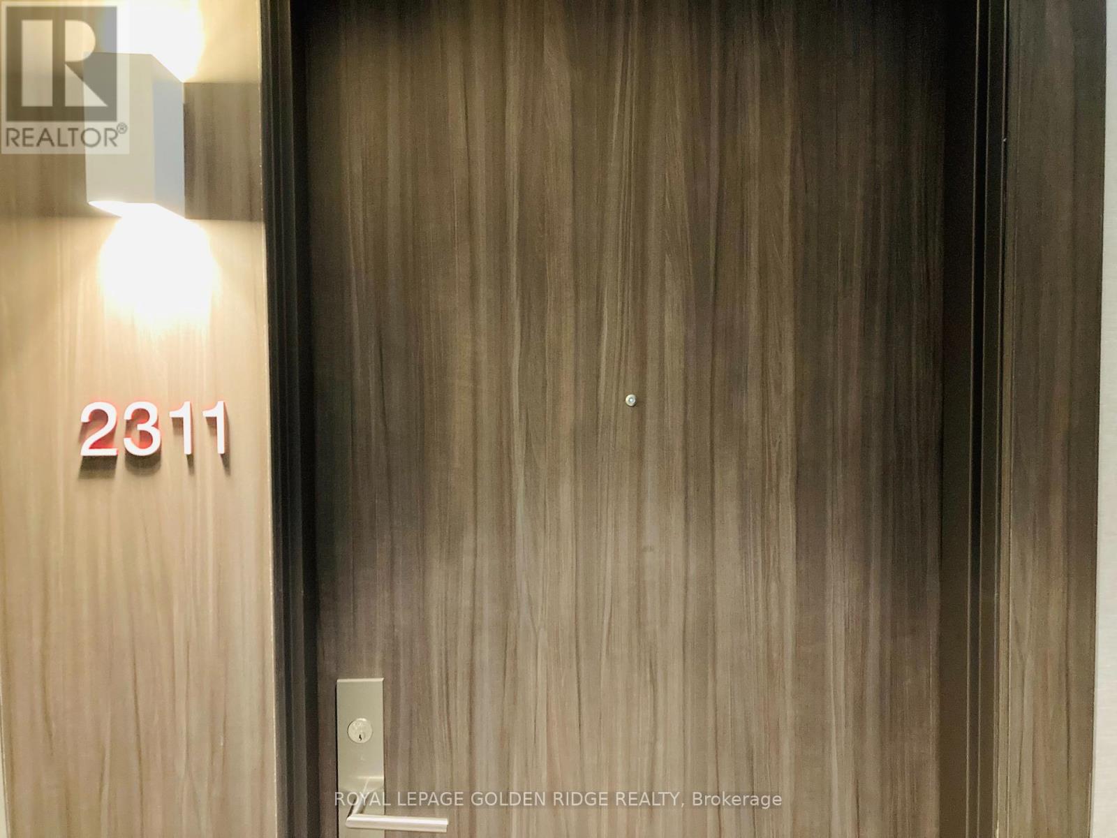 2311 - 185 ROEHAMPTON AVENUE, Toronto, Ontario