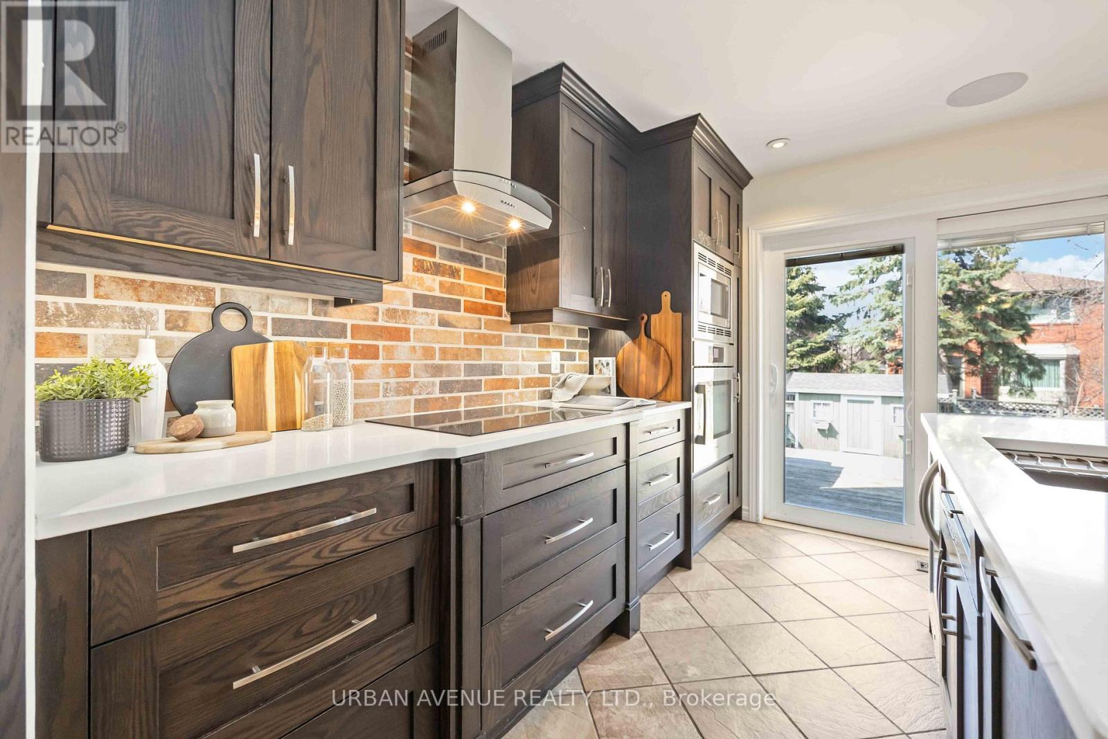 711 Cowan Circle, Pickering, Ontario  L1W 3K6 - Photo 15 - E12941994