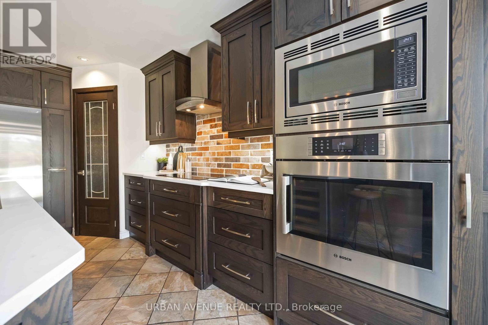 711 Cowan Circle, Pickering, Ontario  L1W 3K6 - Photo 16 - E12941994