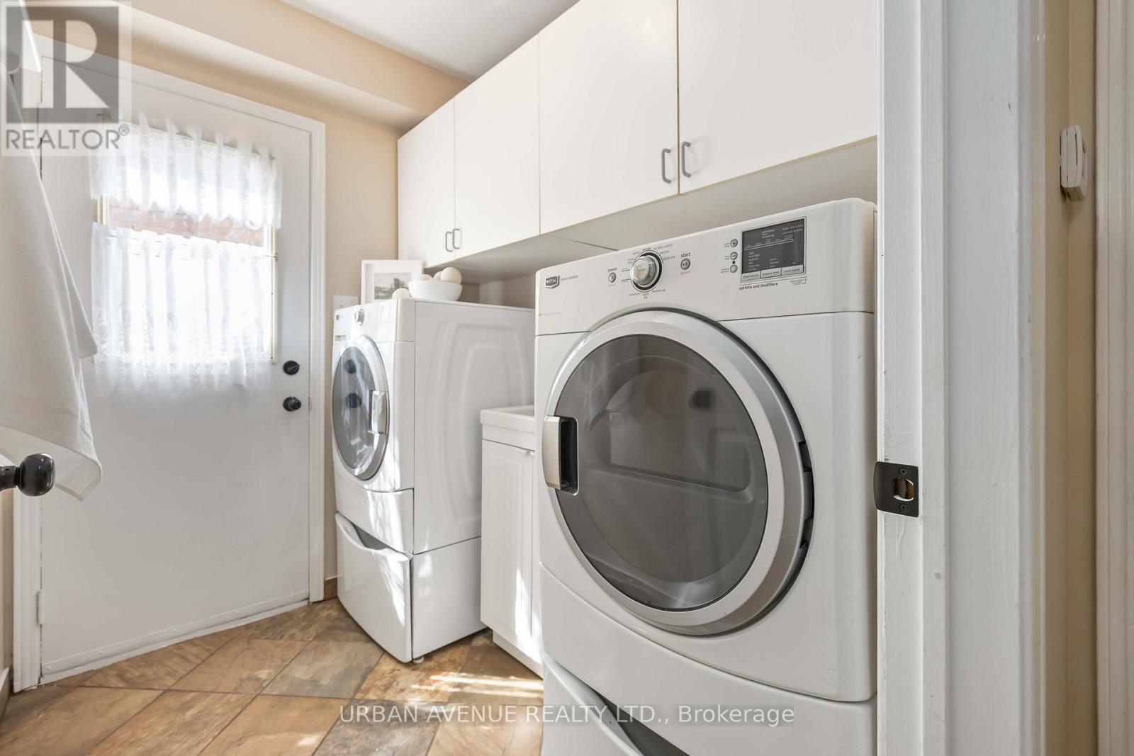 711 Cowan Circle, Pickering, Ontario  L1W 3K6 - Photo 20 - E12941994