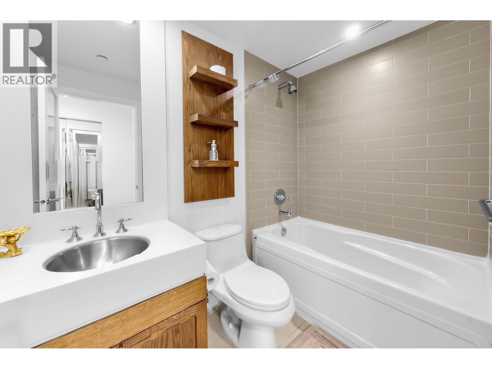 2006 1483 Homer Street, Vancouver, British Columbia  V6Z 3C7 - Photo 19 - R3105697