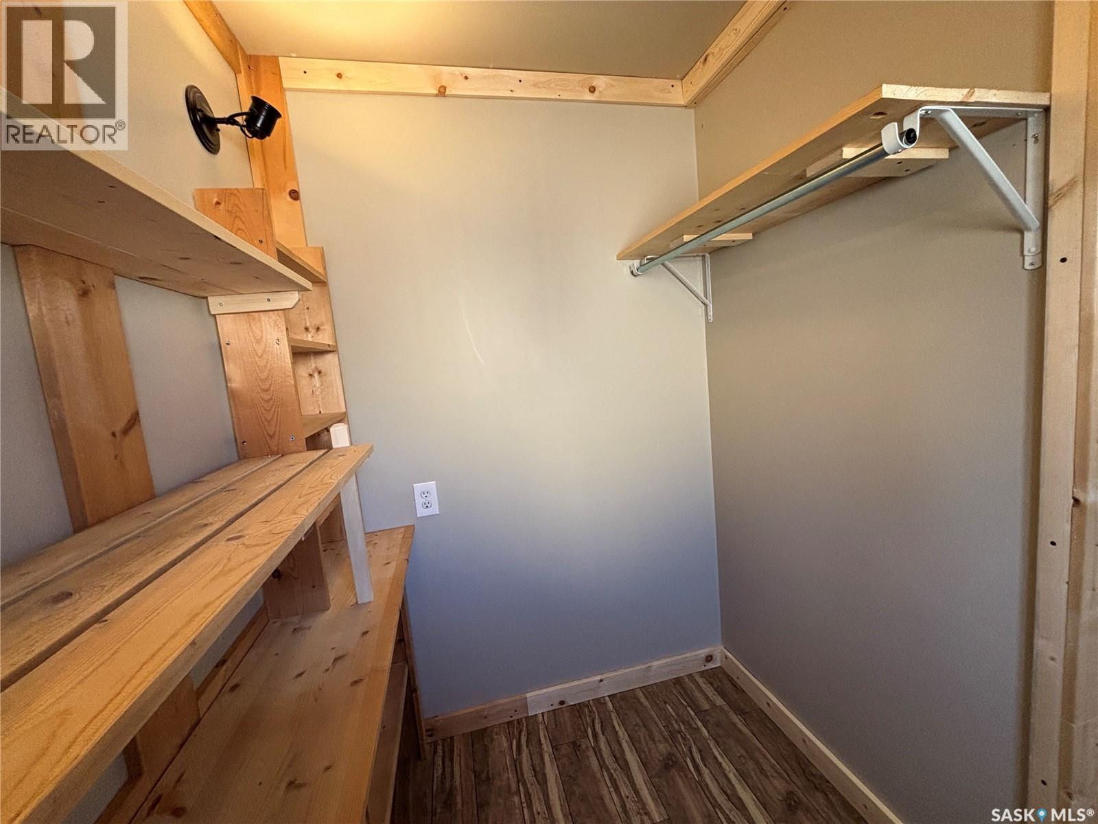 407 Maple Street, Maple Creek, Saskatchewan  S0N 1N0 - Photo 20 - SK031754