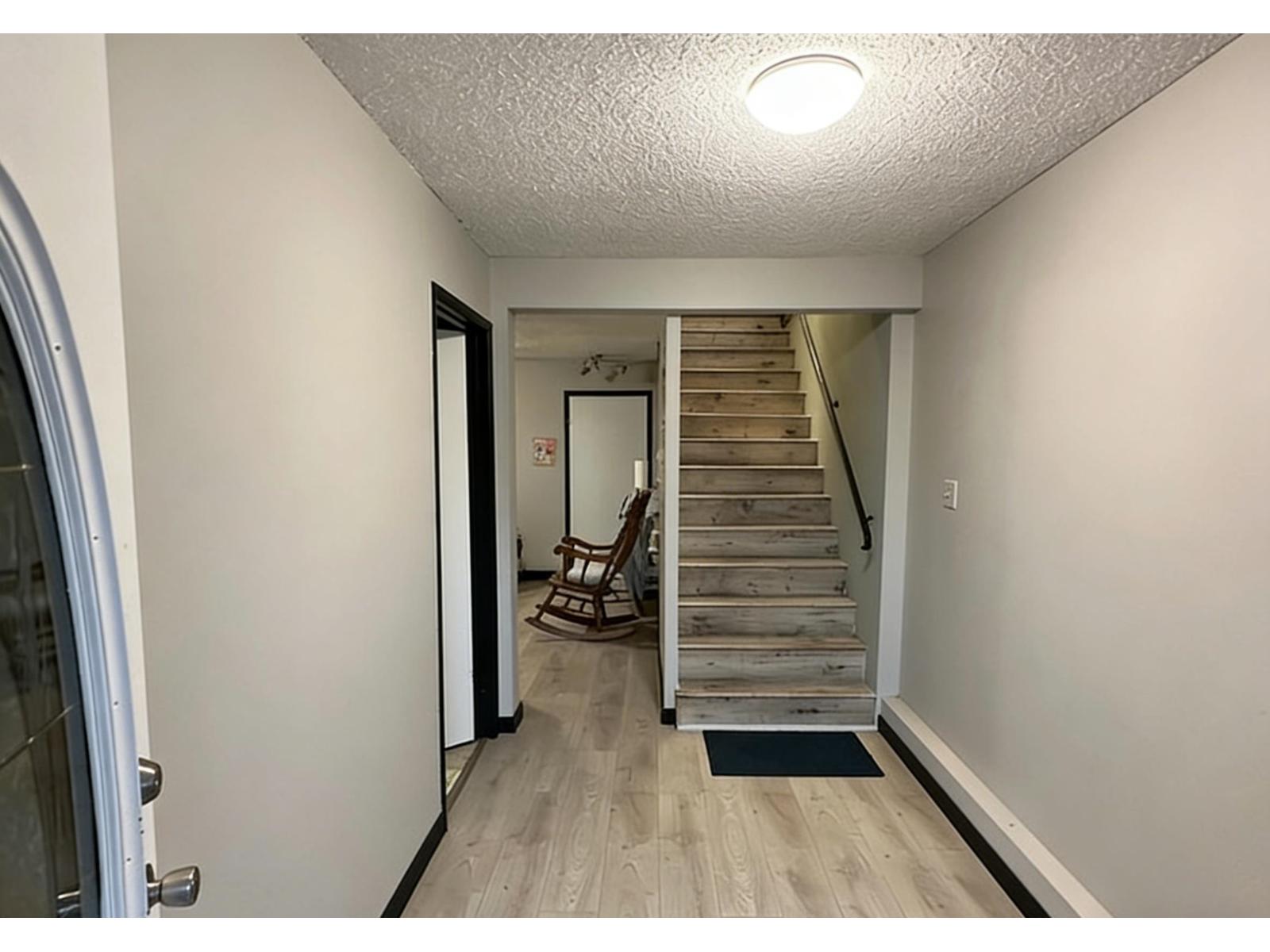 13464 98a Avenue, Surrey, British Columbia  V3T 1C8 - Photo 2 - R3105723