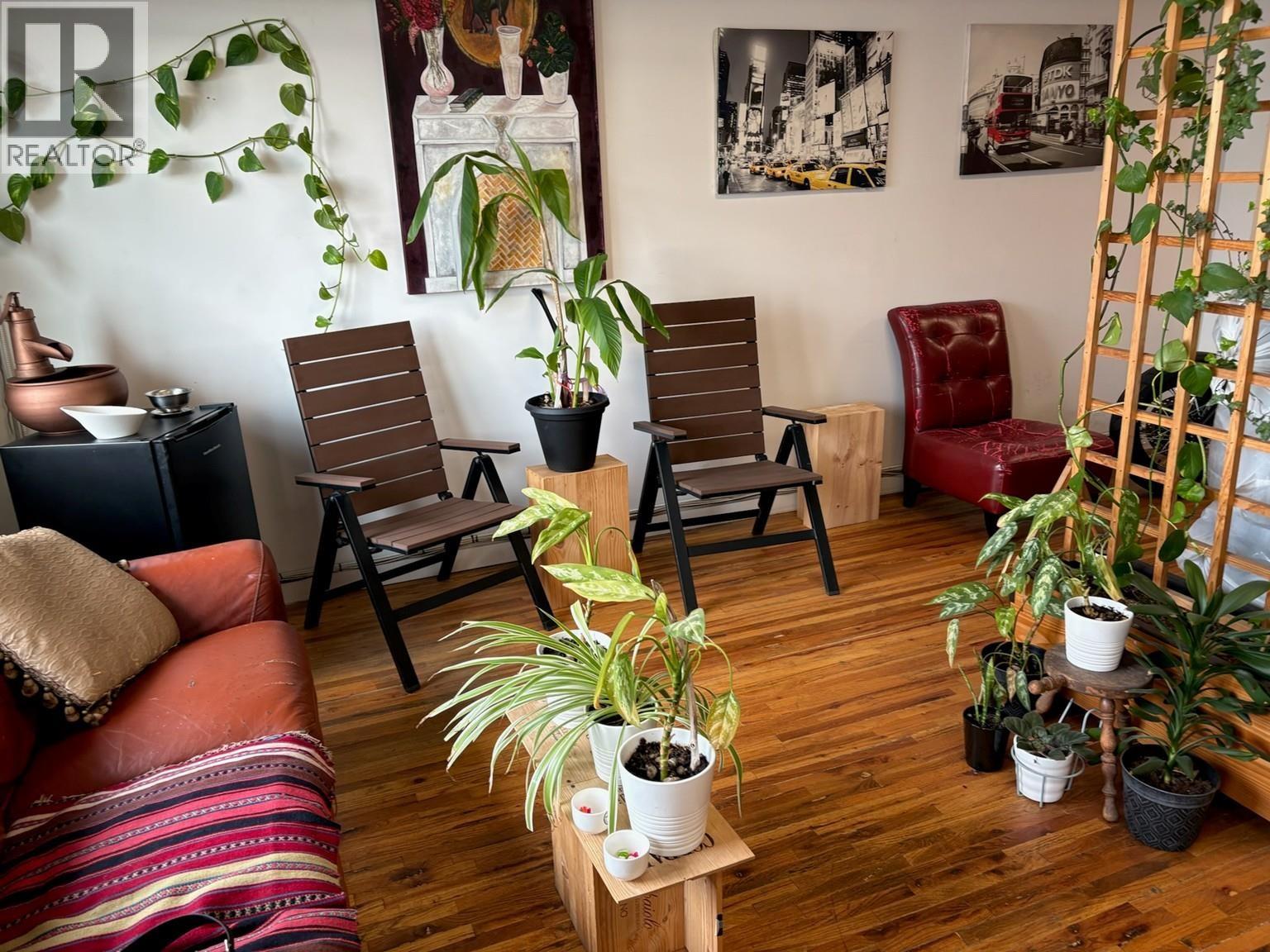 207 250 E Esplanade, North Vancouver, British Columbia  V7L 1A3 - Photo 12 - C8076553