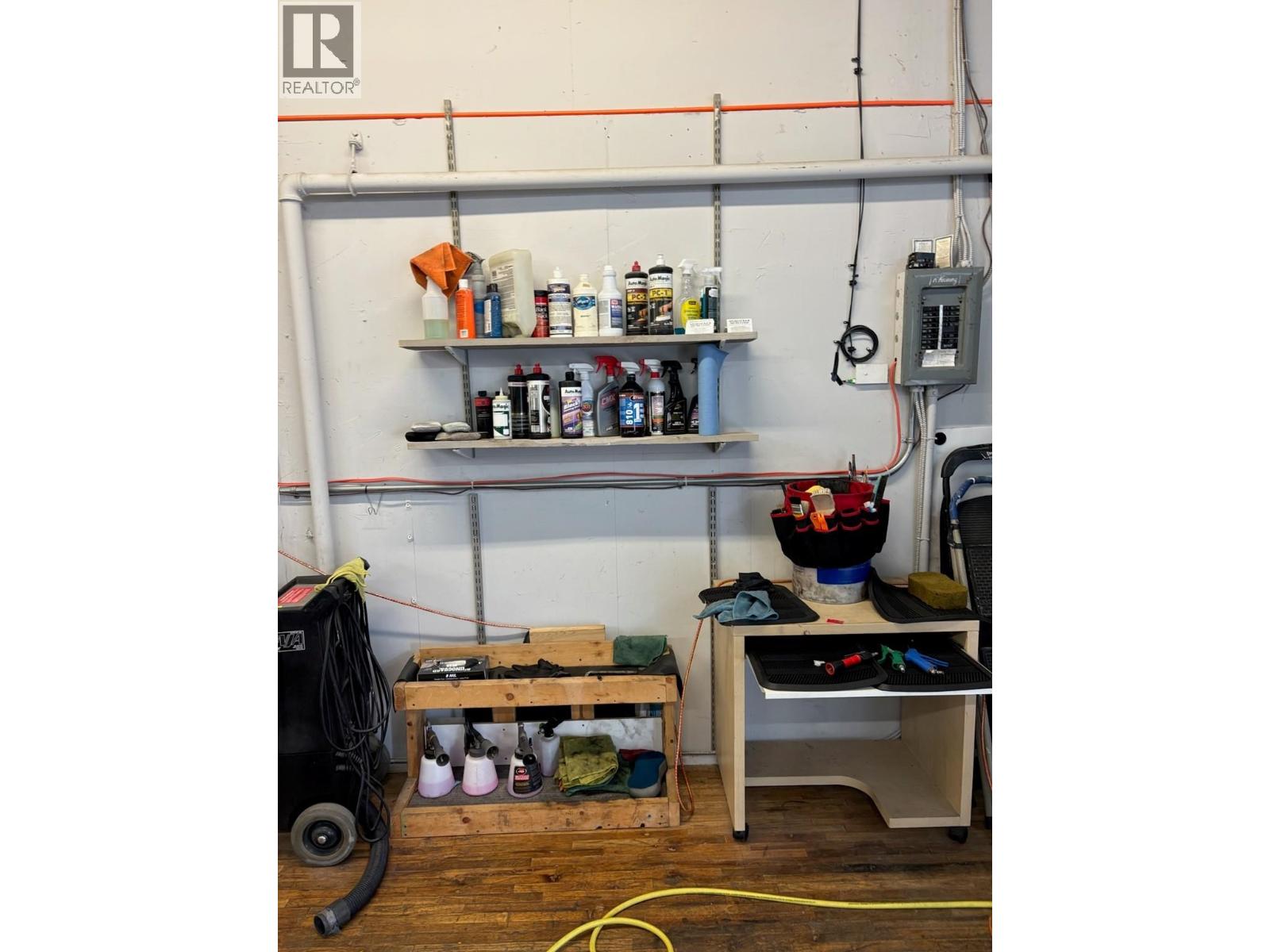 207 250 E Esplanade, North Vancouver, British Columbia  V7L 1A3 - Photo 15 - C8076553