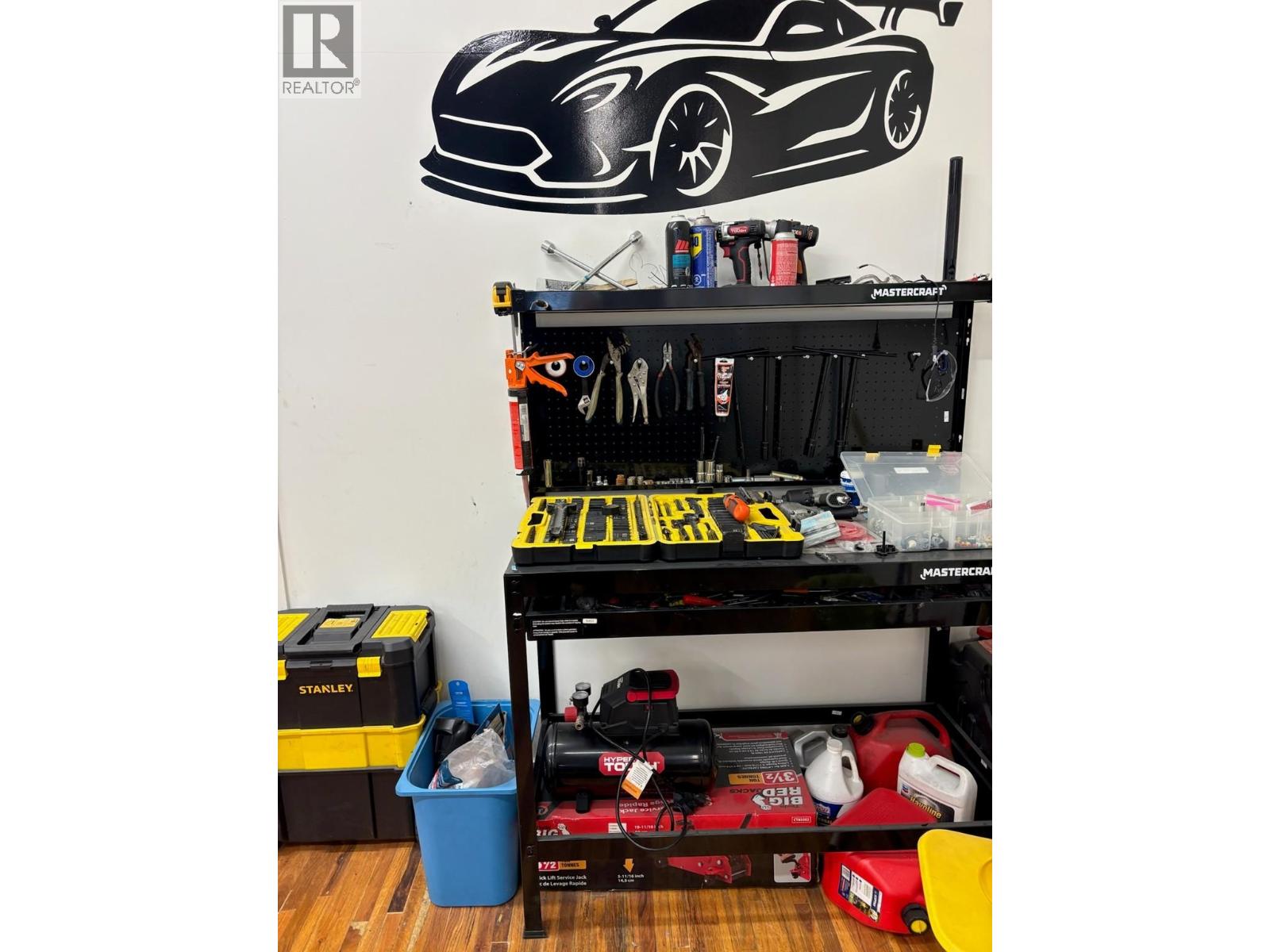 207 250 E Esplanade, North Vancouver, British Columbia  V7L 1A3 - Photo 13 - C8076553