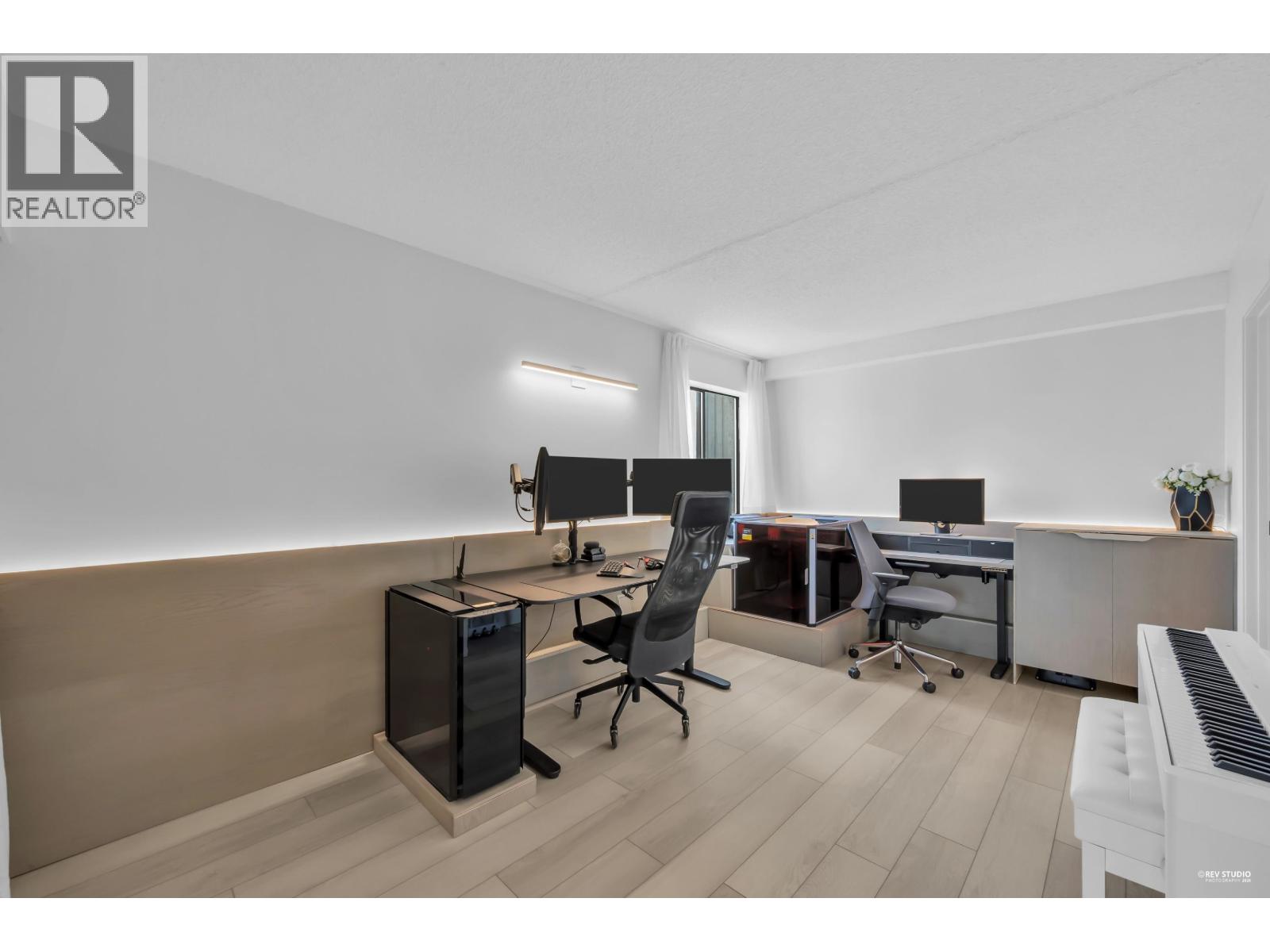 1703 6595 Willingdon Avenue, Burnaby, British Columbia  V5H 4E5 - Photo 13 - R3105605