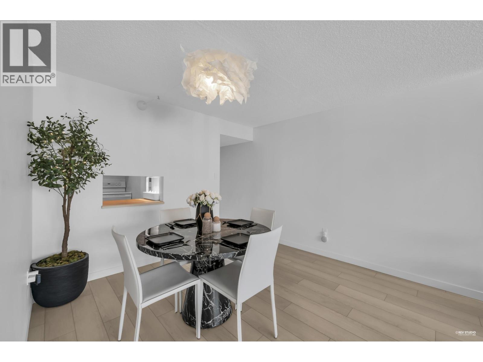 1703 6595 Willingdon Avenue, Burnaby, British Columbia  V5H 4E5 - Photo 7 - R3105605