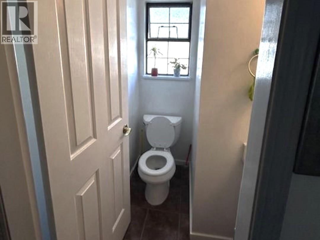 5 8591 Blundell Road, Richmond, British Columbia  V6Y 1K2 - Photo 7 - R3105450