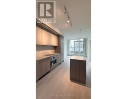 222 - 6 GREENBRIAR ROAD, Toronto, Ontario