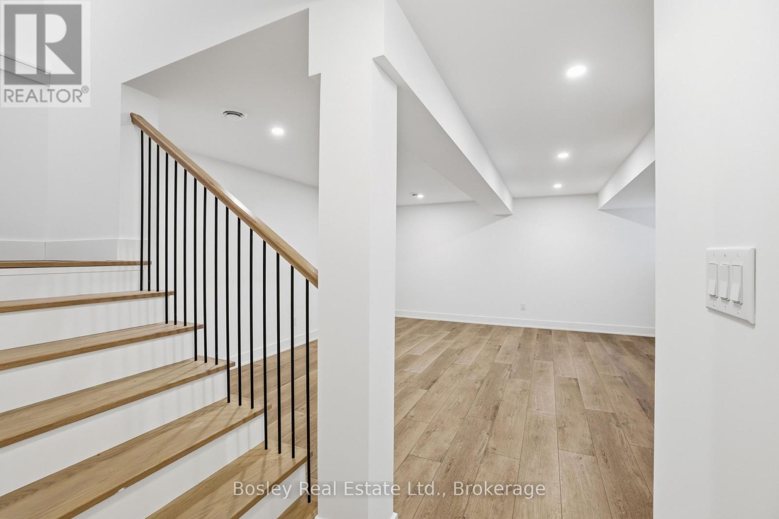 130 White Oak Crescent, Blue Mountains, Ontario  L9Y 5T5 - Photo 33 - X12942020