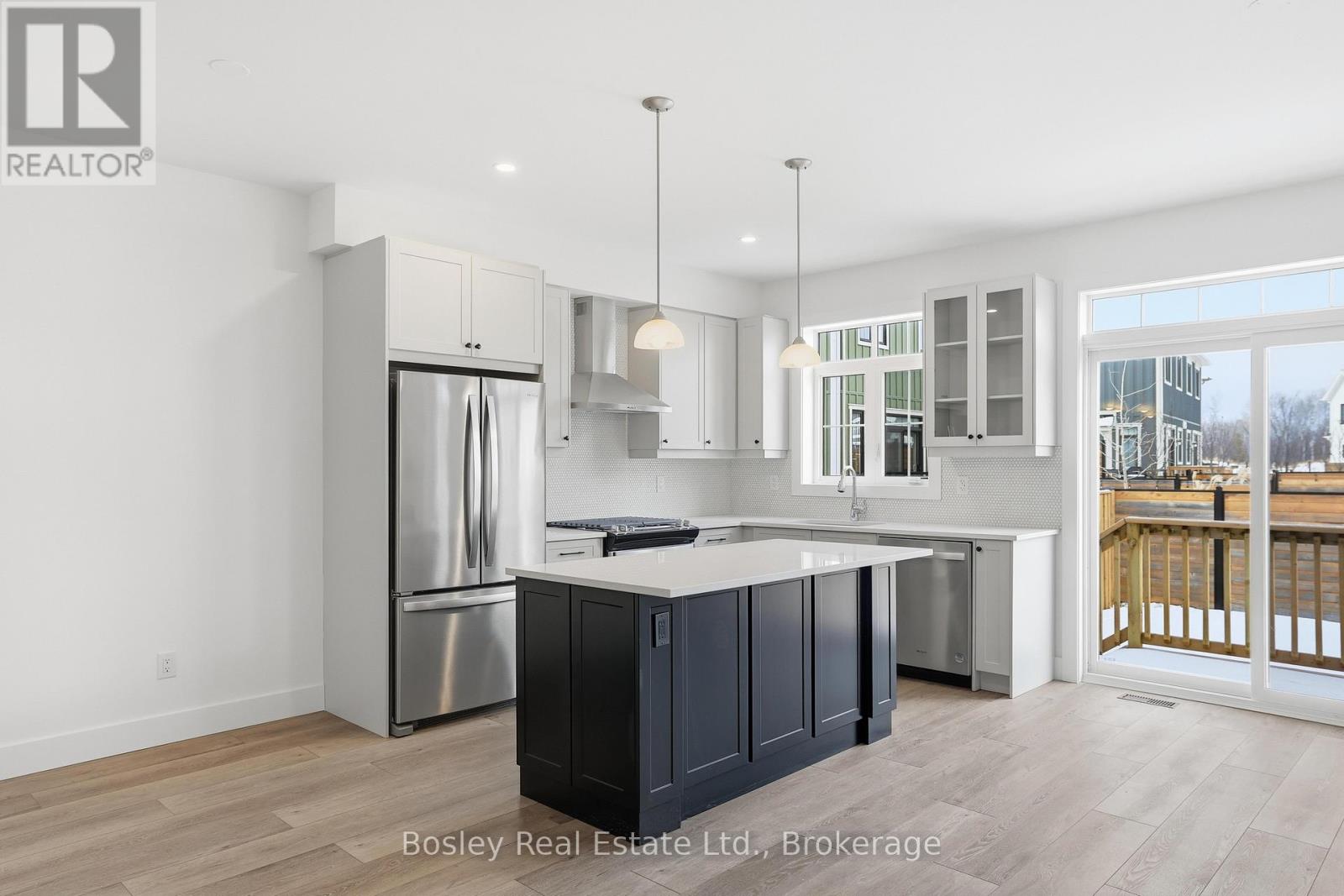 130 White Oak Crescent, Blue Mountains, Ontario  L9Y 5T5 - Photo 6 - X12942020