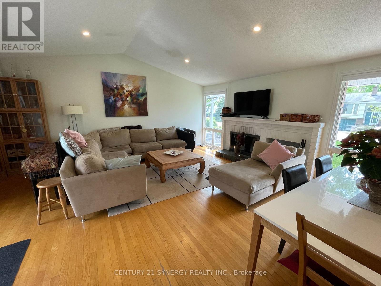 639 Glenhurst Crescent, Ottawa, Ontario  K1J 7B6 - Photo 17 - X12878974