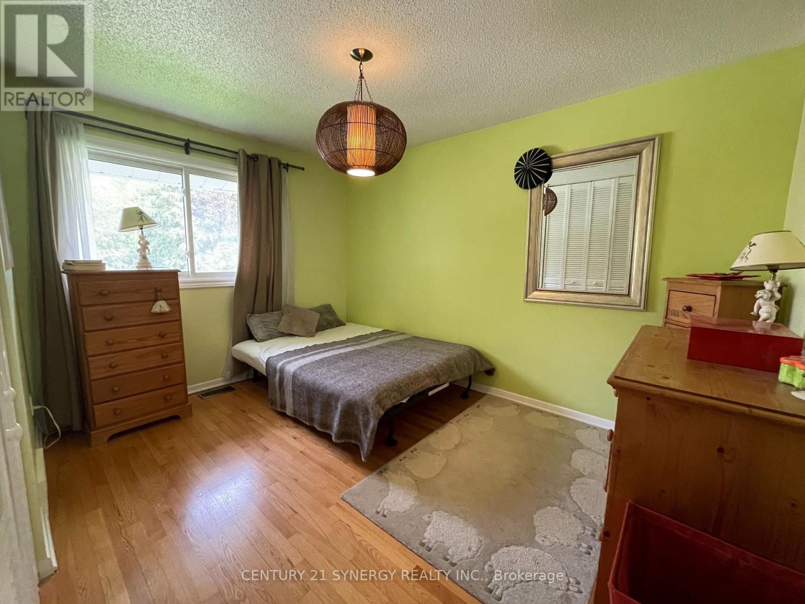 639 Glenhurst Crescent, Ottawa, Ontario  K1J 7B6 - Photo 19 - X12878974