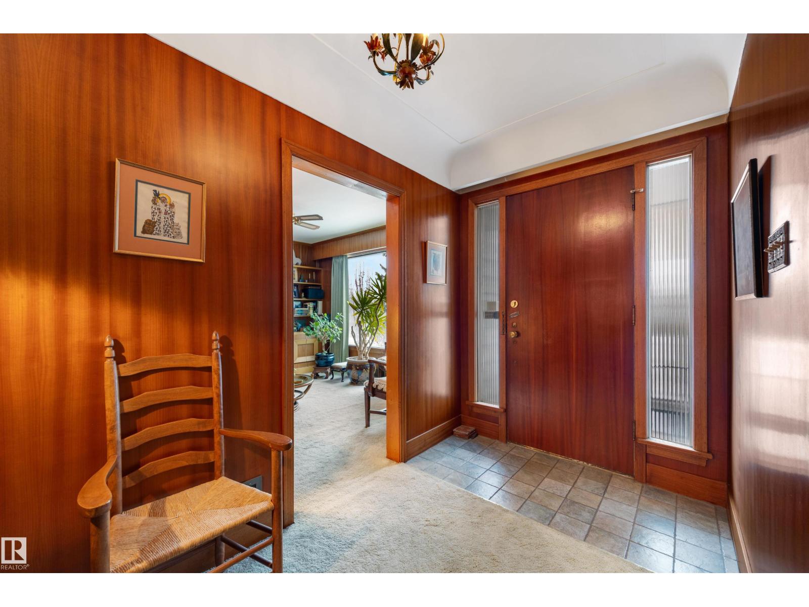 13882 Ravine Dr Nw, Edmonton, Alberta  T5N 3M1 - Photo 4 - E4479257