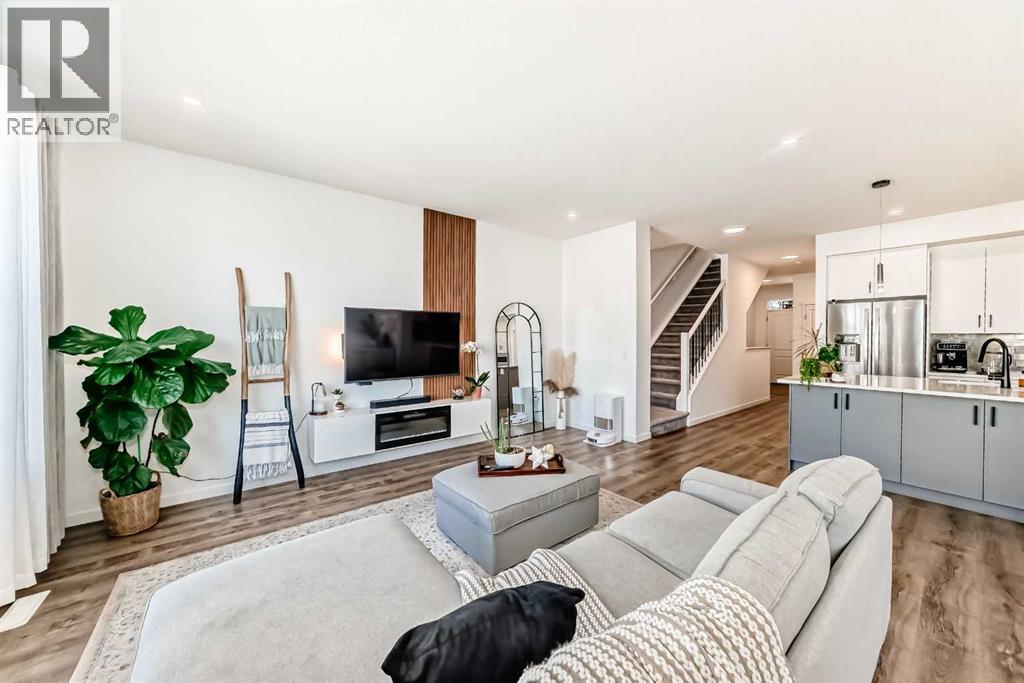 12 Magnolia Crescent SE, Calgary, Alberta  T3M 3M8 - Photo 7 - A2295264