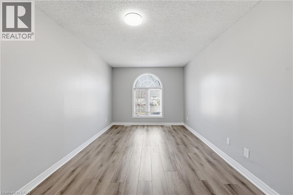 2a Courtland Drive, Brantford, Ontario  N3R 7V8 - Photo 16 - 40816714