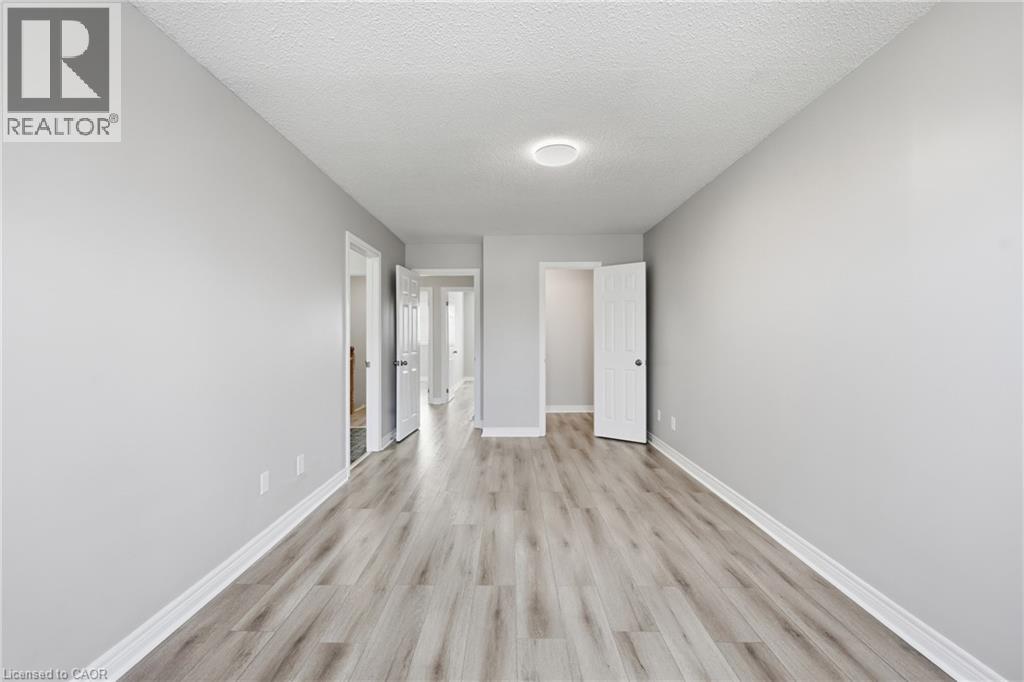 2a Courtland Drive, Brantford, Ontario  N3R 7V8 - Photo 18 - 40816714