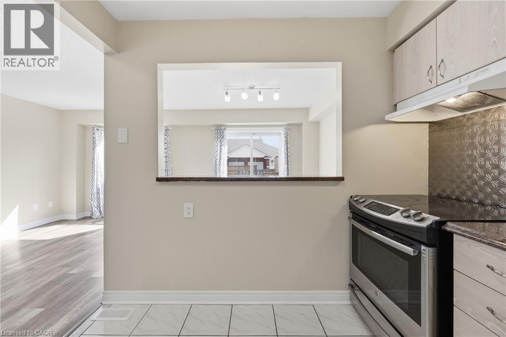 2a Courtland Drive, Brantford, Ontario  N3R 7V8 - Photo 9 - 40816714