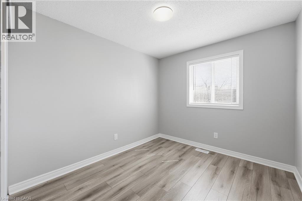 2a Courtland Drive, Brantford, Ontario  N3R 7V8 - Photo 25 - 40816714