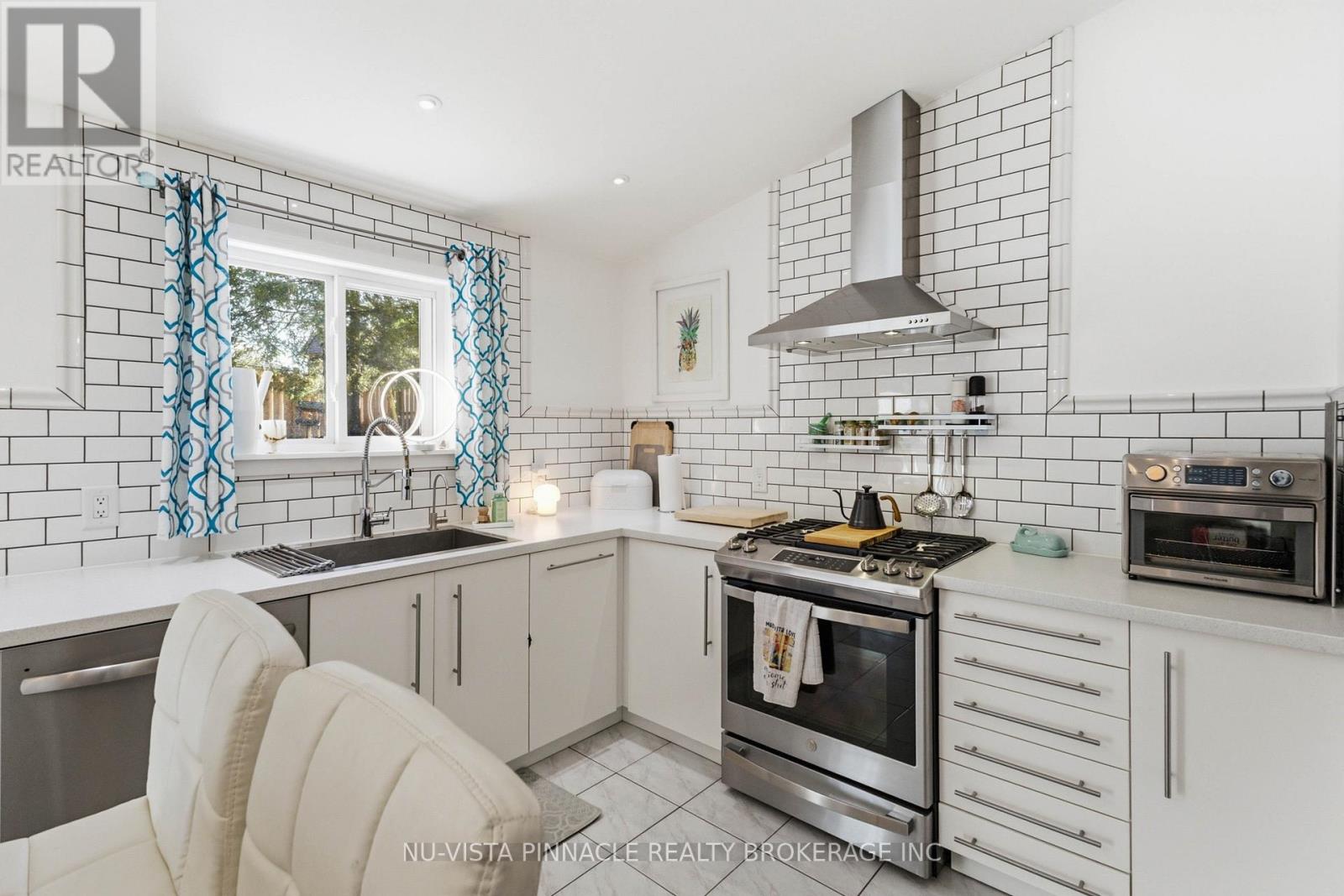 31 Sumner Road, London South, Ontario  N5Z 3Z1 - Photo 11 - X12942004