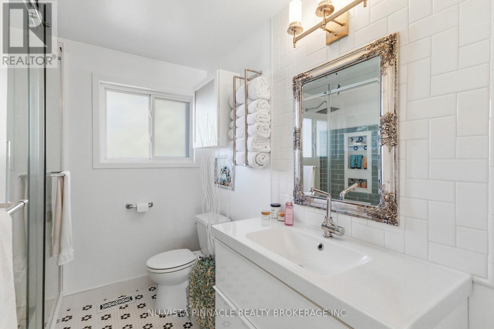 31 Sumner Road, London South, Ontario  N5Z 3Z1 - Photo 15 - X12942004