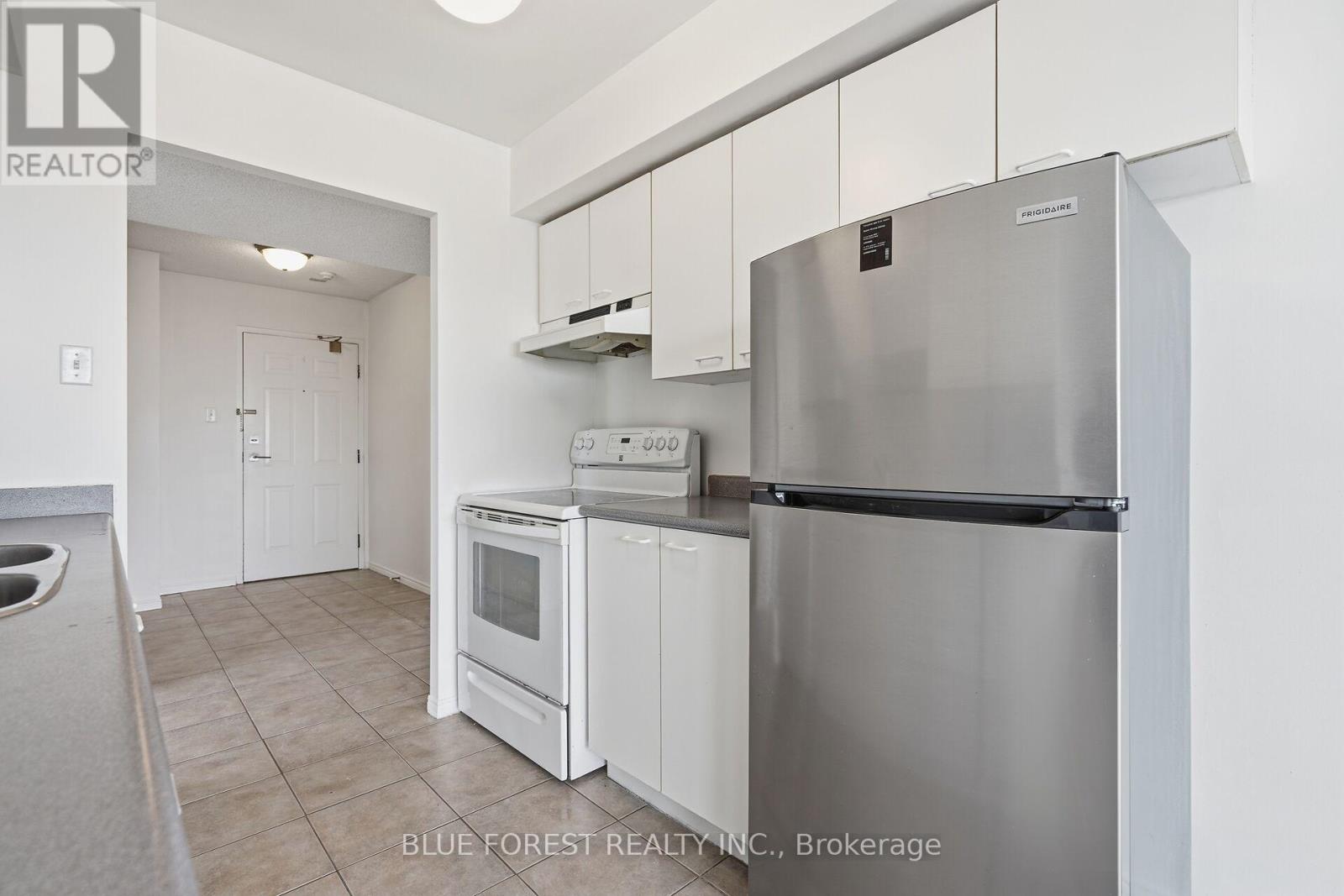 610 - 30 Chapman Court, London North, Ontario  N6G 4Y4 - Photo 19 - X12942030