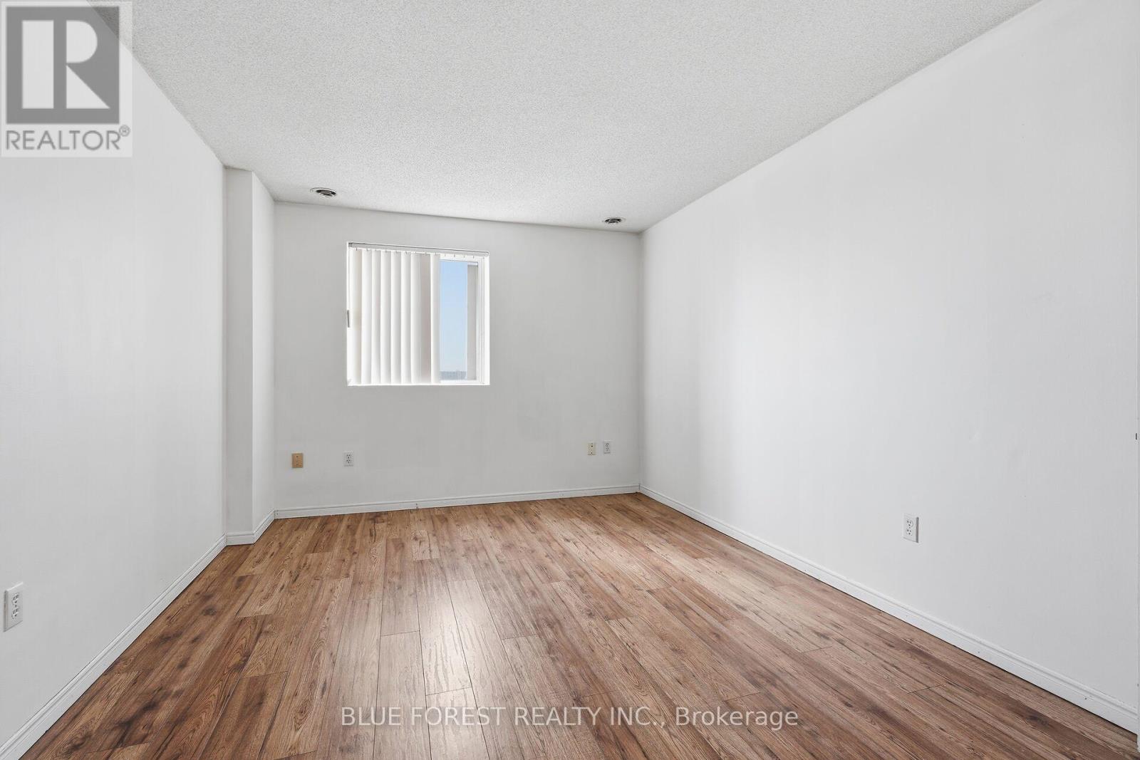 610 - 30 Chapman Court, London North, Ontario  N6G 4Y4 - Photo 23 - X12942030