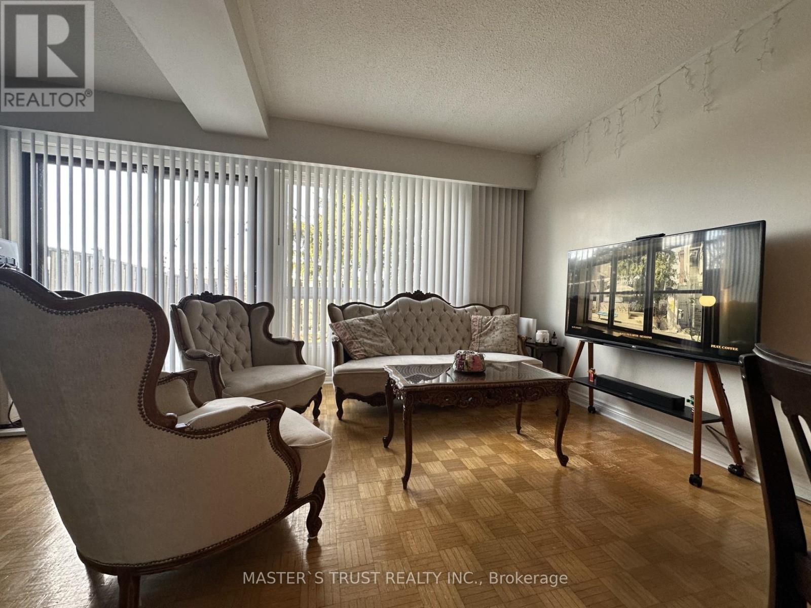 8 - 78 Castlebury Crescent, Toronto, Ontario  M2H 1W8 - Photo 3 - C12942012