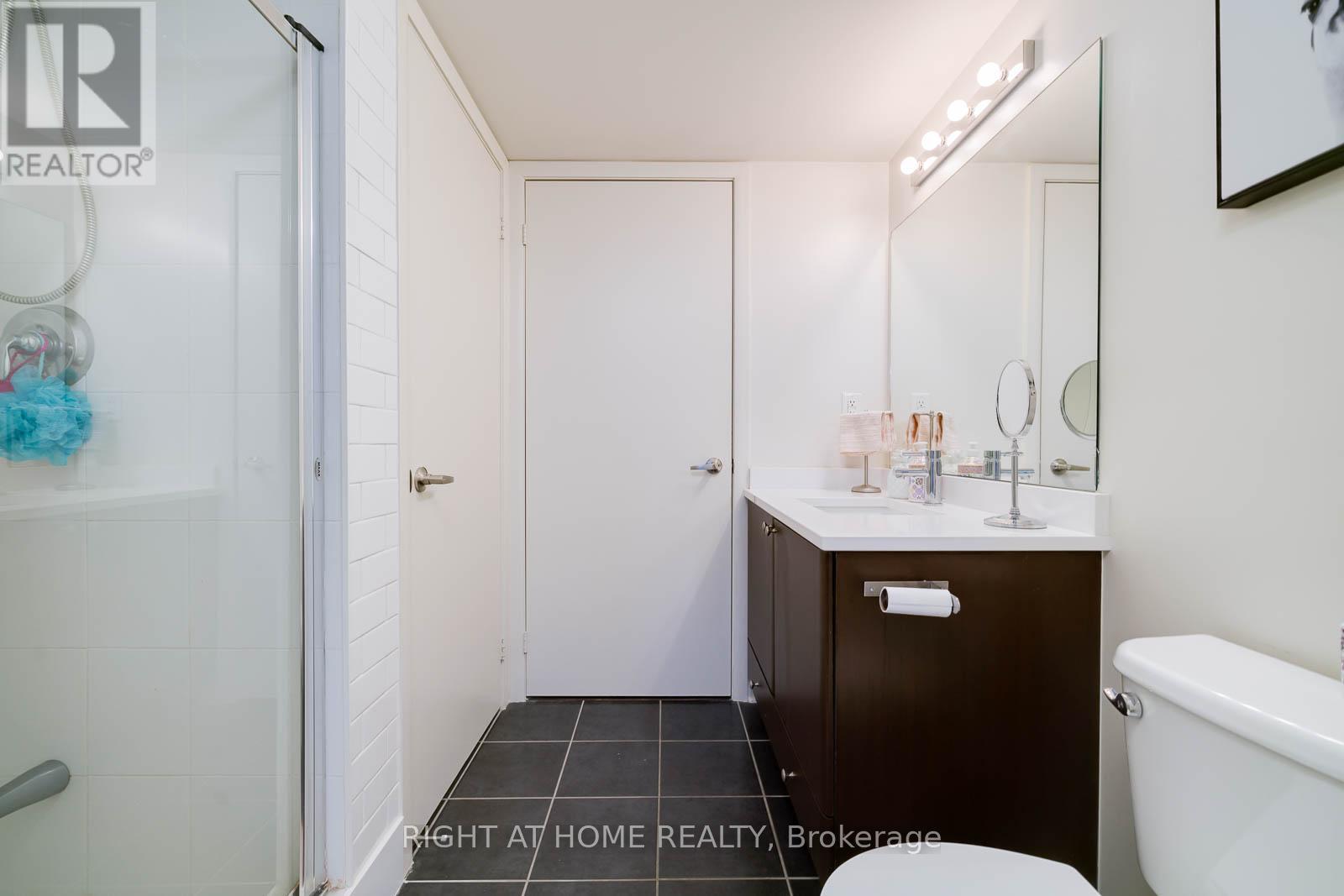 827 - 525 Wilson Avenue, Toronto, Ontario  M3H 0A7 - Photo 19 - C12942022