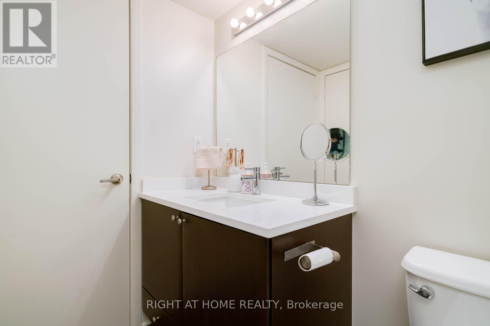 827 - 525 Wilson Avenue, Toronto, Ontario  M3H 0A7 - Photo 21 - C12942022