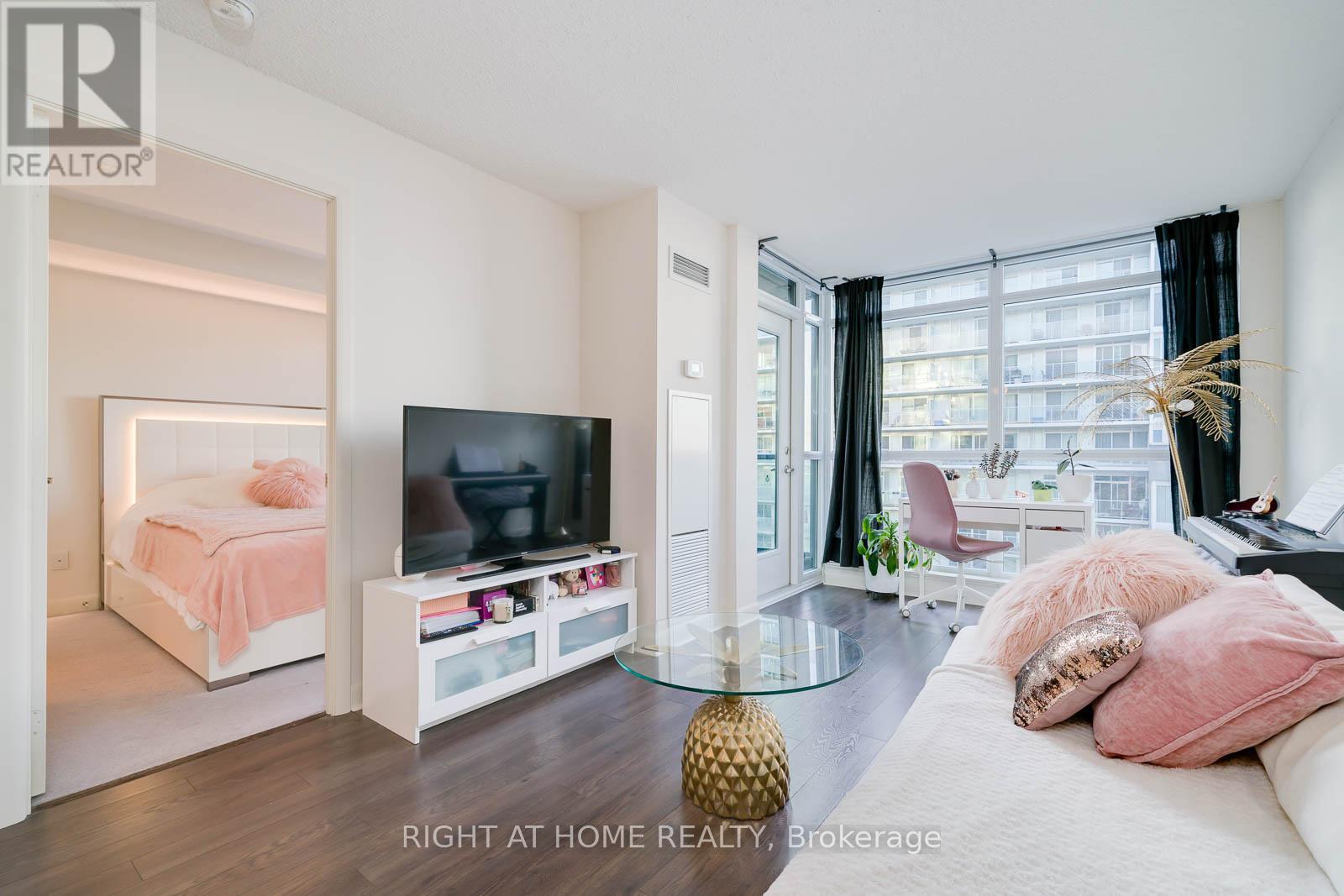 827 - 525 Wilson Avenue, Toronto, Ontario  M3H 0A7 - Photo 8 - C12942022