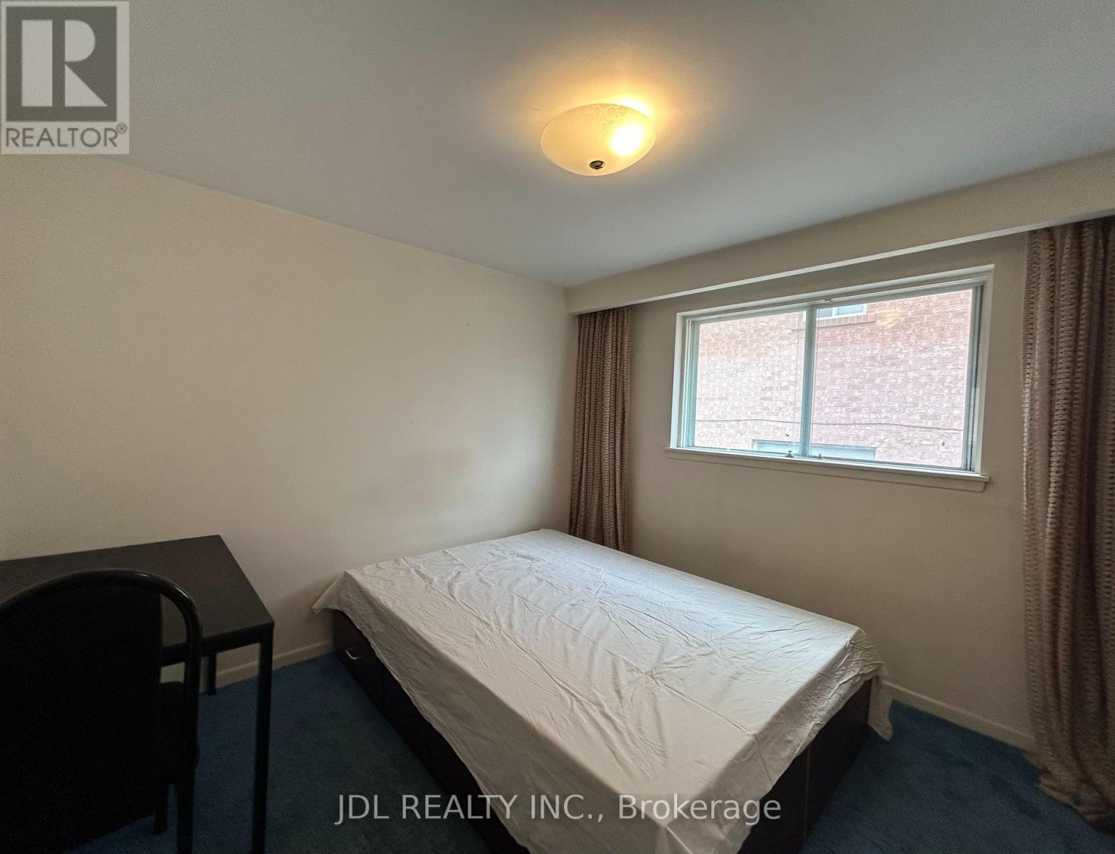 Unit Aa - 135 Estelle Ave Avenue, Toronto, Ontario  M2N 5H6 - Photo 2 - C12942034