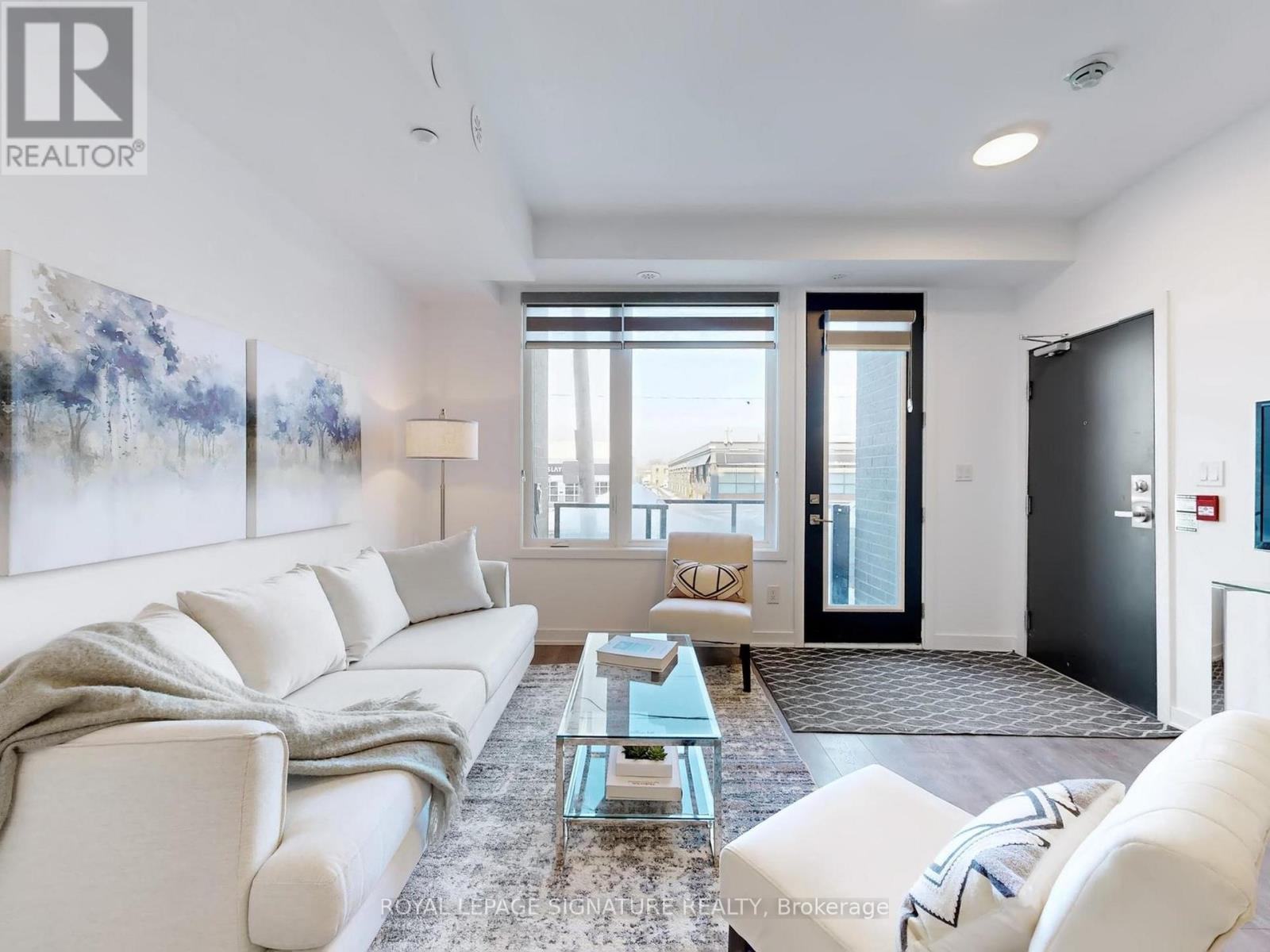 1 - 1455 O'connor Drive, Toronto, Ontario  M4B 2V5 - Photo 7 - E12942006