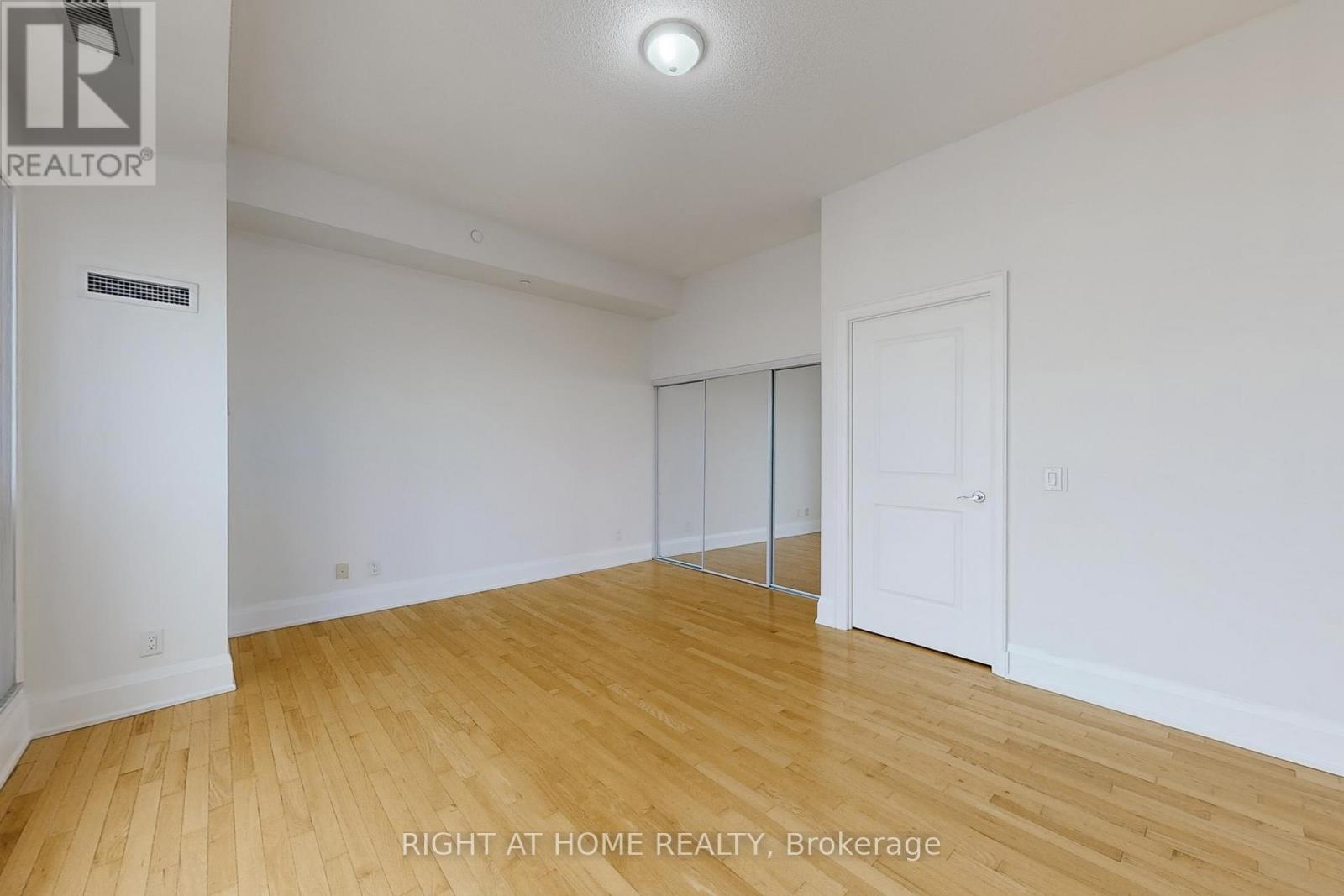 Uph6 - 9500 Markham Road, Markham, Ontario  L6E 0N7 - Photo 21 - N12942046