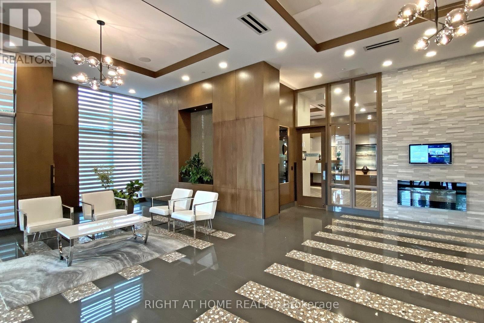 Uph6 - 9500 Markham Road, Markham, Ontario  L6E 0N7 - Photo 3 - N12942046