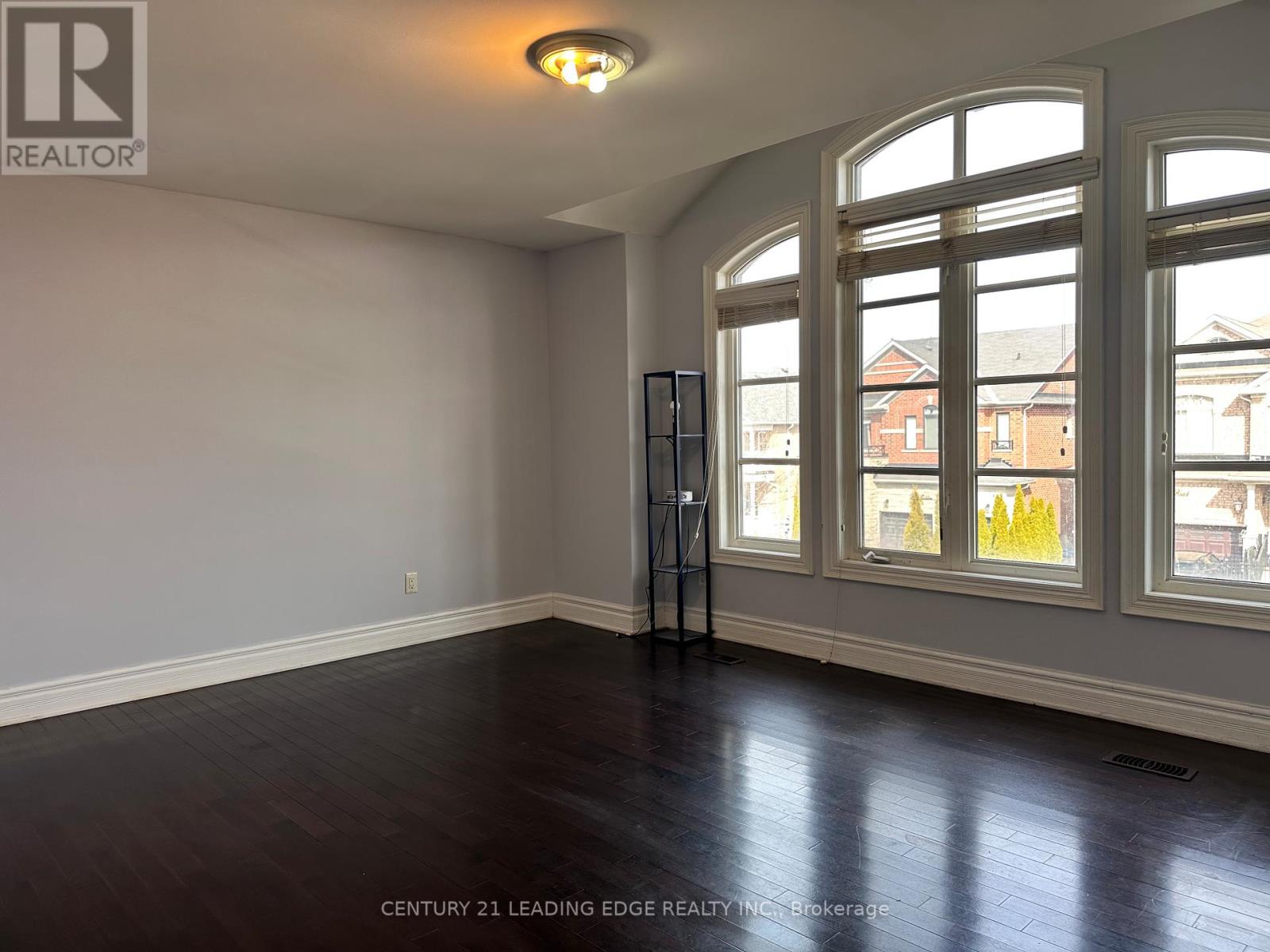 83 Golden Forest Road, Vaughan, Ontario  L6A 0S8 - Photo 42 - N12915132