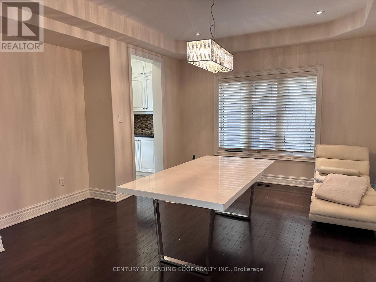 83 Golden Forest Road, Vaughan, Ontario  L6A 0S8 - Photo 7 - N12915132