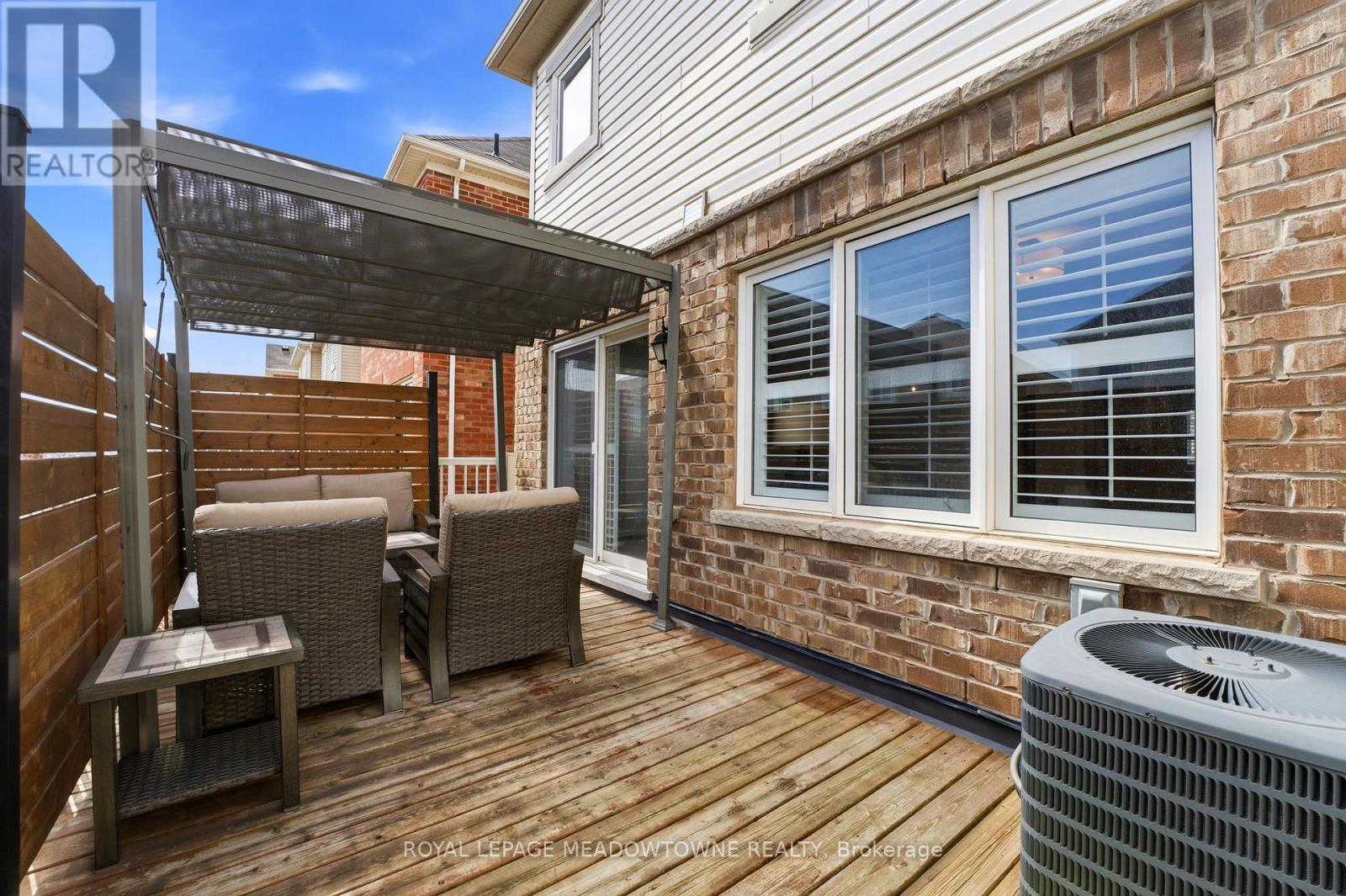 112 Whitlock Avenue, Milton, Ontario  L9E 1G3 - Photo 25 - W12942000