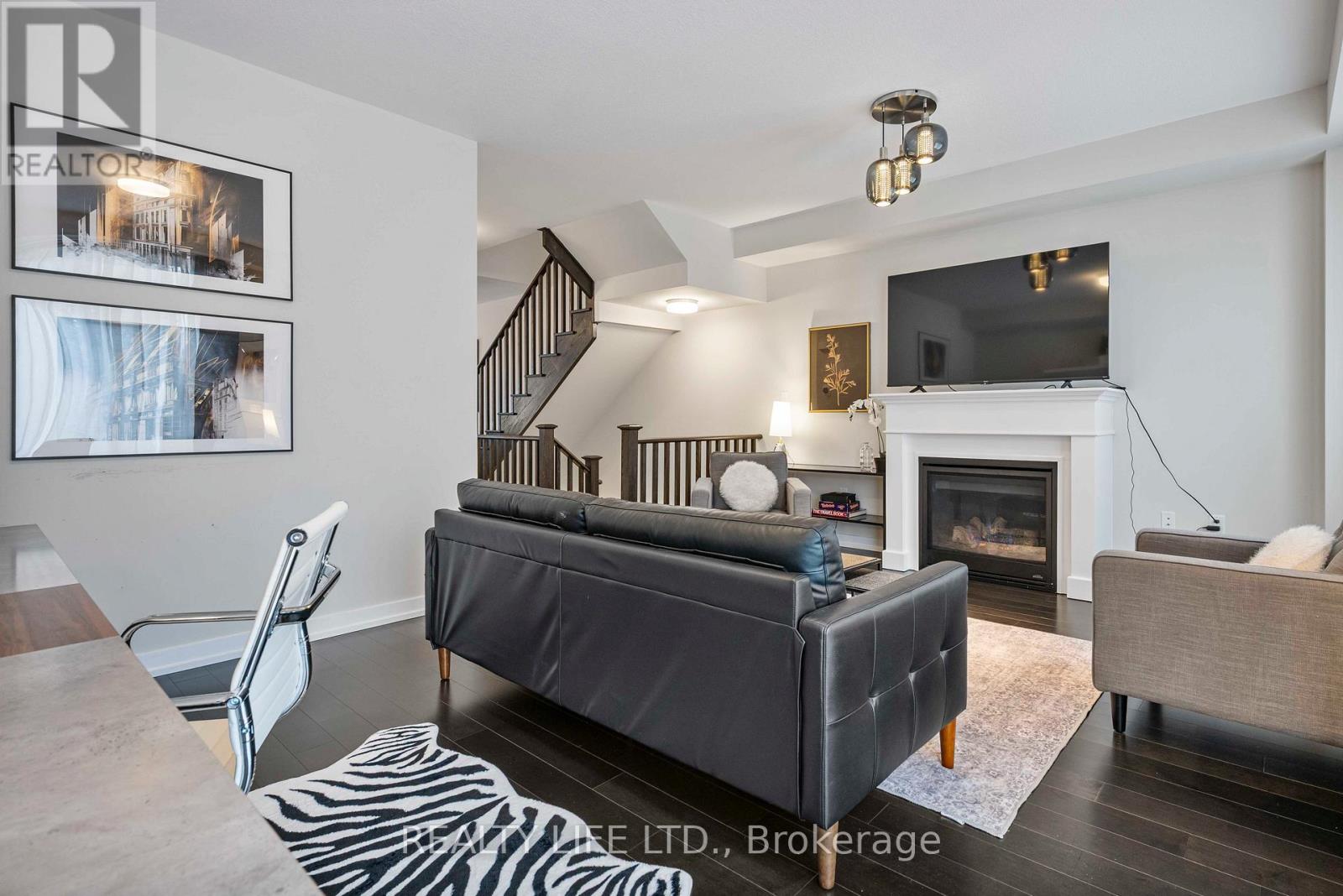 28 Folcroft Street, Brampton, Ontario  L6Y 6L3 - Photo 10 - W12942014