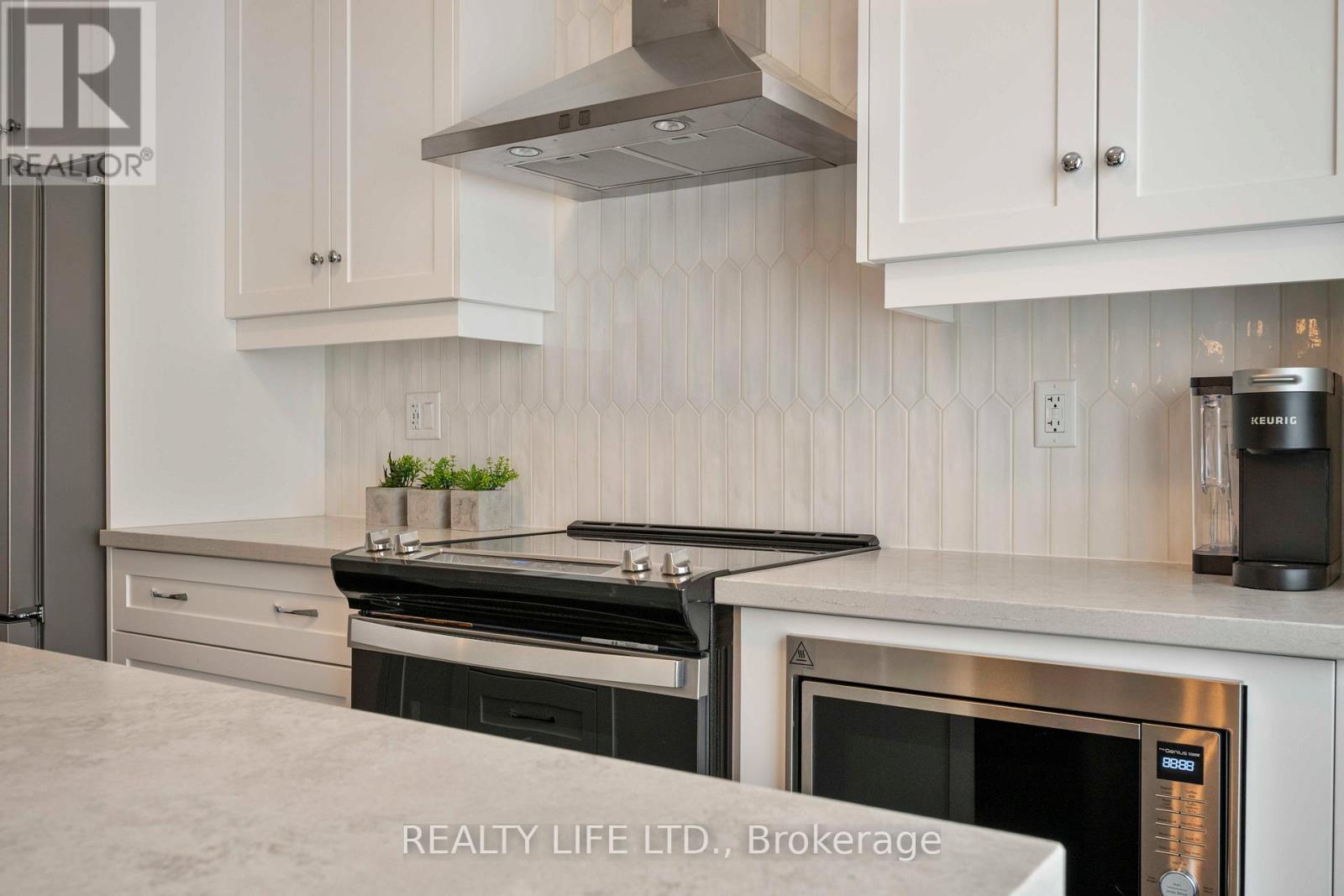 28 Folcroft Street, Brampton, Ontario  L6Y 6L3 - Photo 26 - W12942014