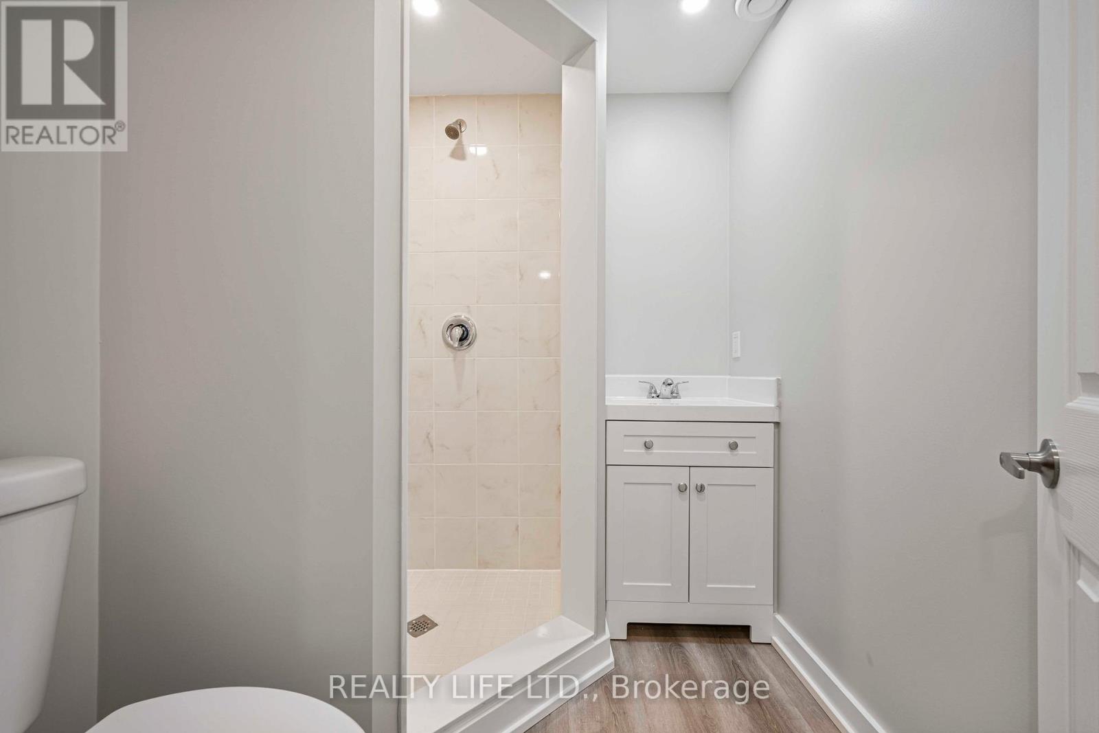 28 Folcroft Street, Brampton, Ontario  L6Y 6L3 - Photo 43 - W12942014