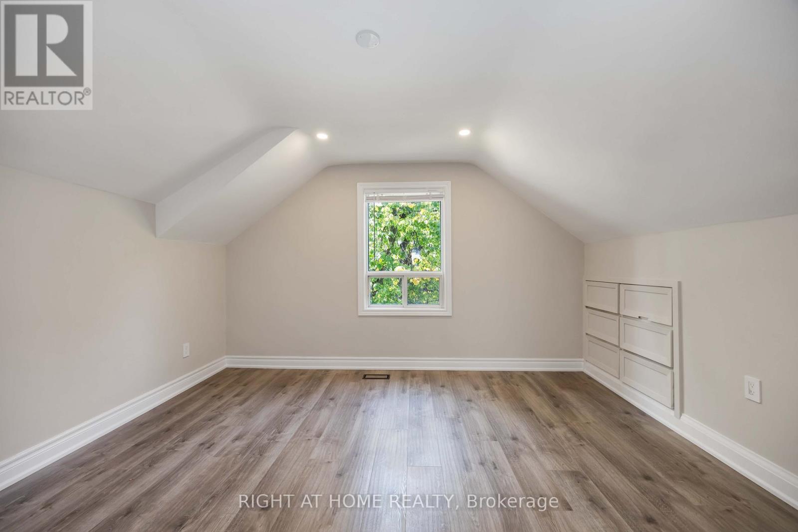 12 Rosalie Avenue N, Toronto, Ontario  M3L 1C5 - Photo 21 - W12942032