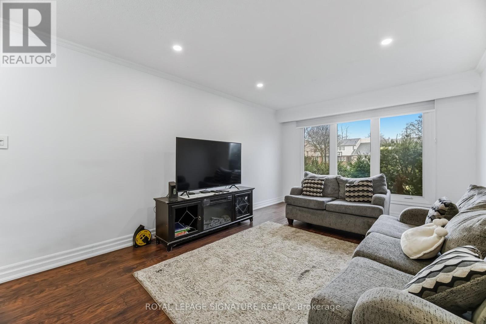 2498 Mainroyal Street S, Mississauga, Ontario  L5L 1C9 - Photo 17 - W12942040