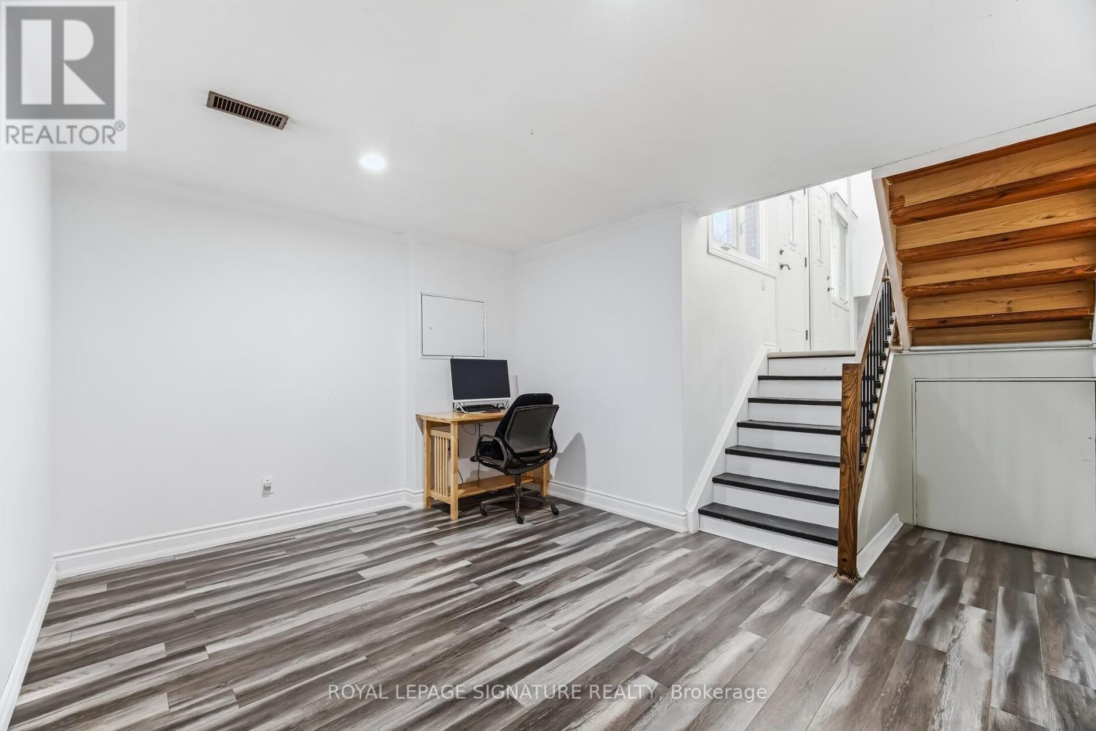 2498 Mainroyal Street S, Mississauga, Ontario  L5L 1C9 - Photo 32 - W12942040