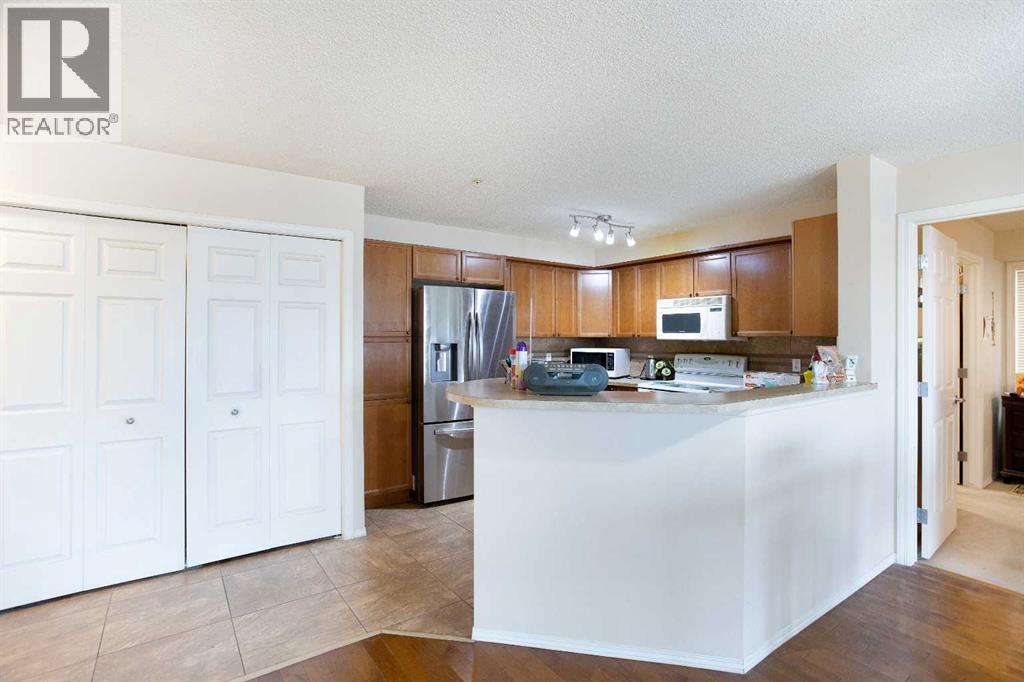 2107, 5200 44 Avenue NE, Calgary, Alberta  T1Y 7L4 - Photo 4 - A2269421